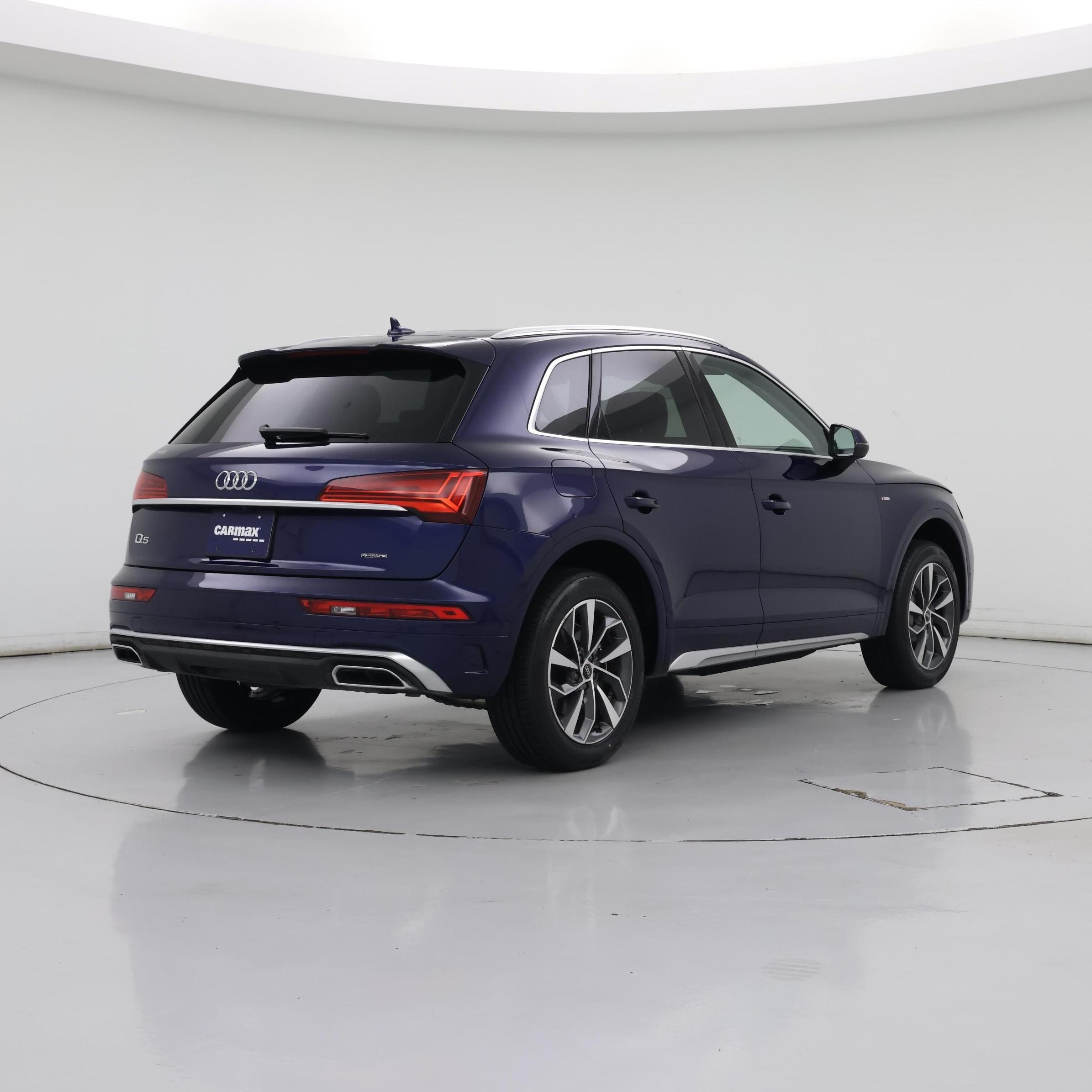 Thumbnail: 2023 Audi Q5 - 8
