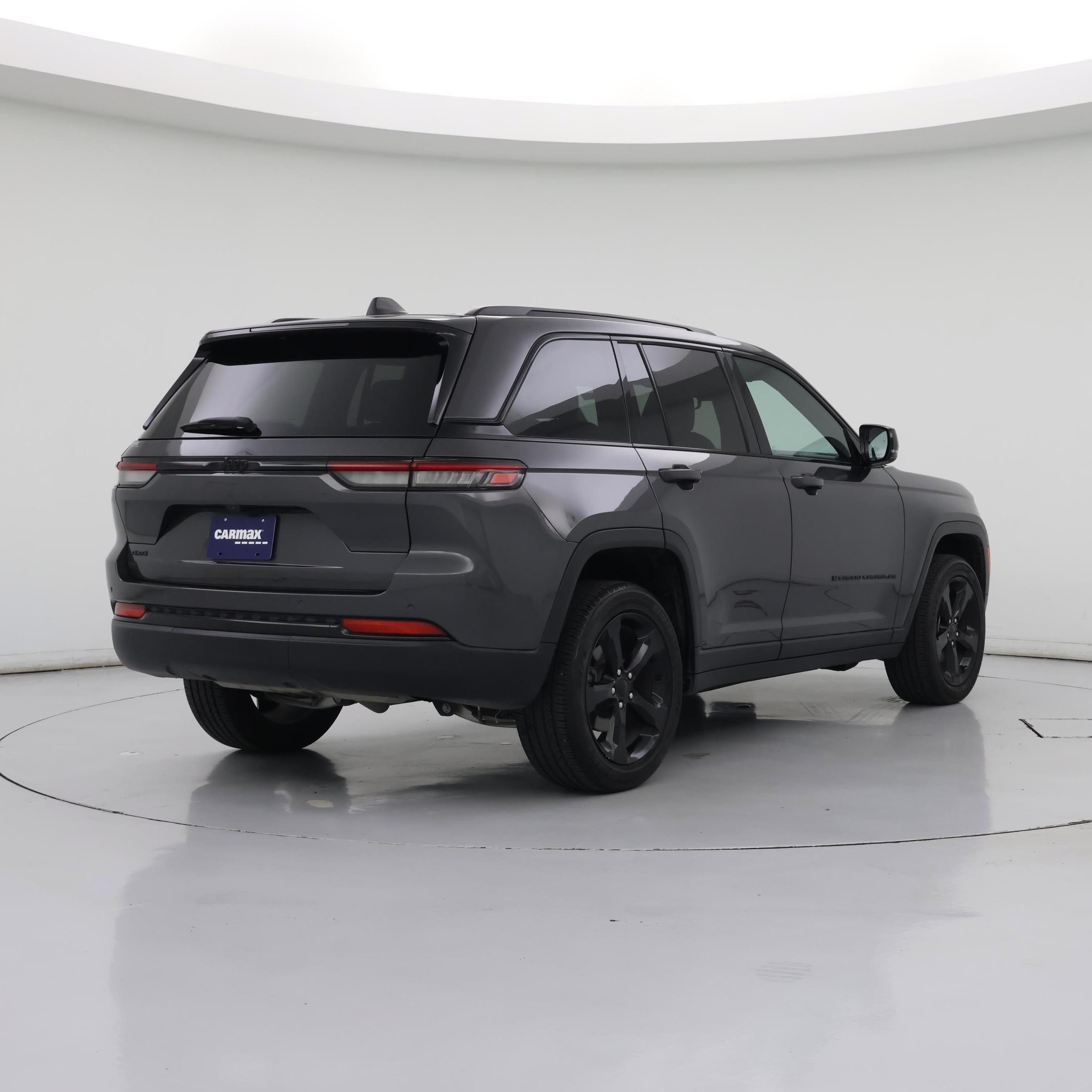 Thumbnail: 2024 Jeep Grand Cherokee - 8
