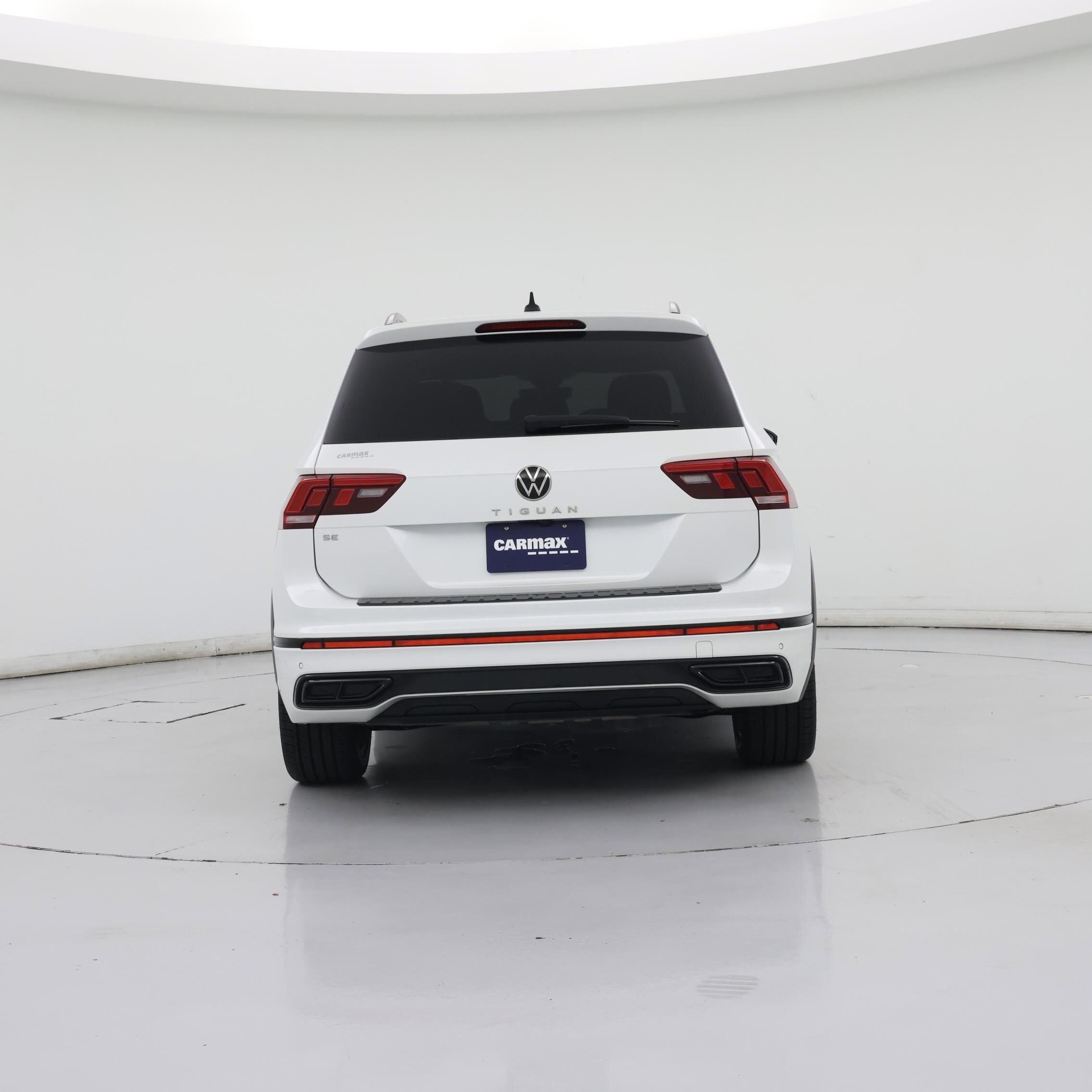 Thumbnail: 2023 Volkswagen Tiguan - 6