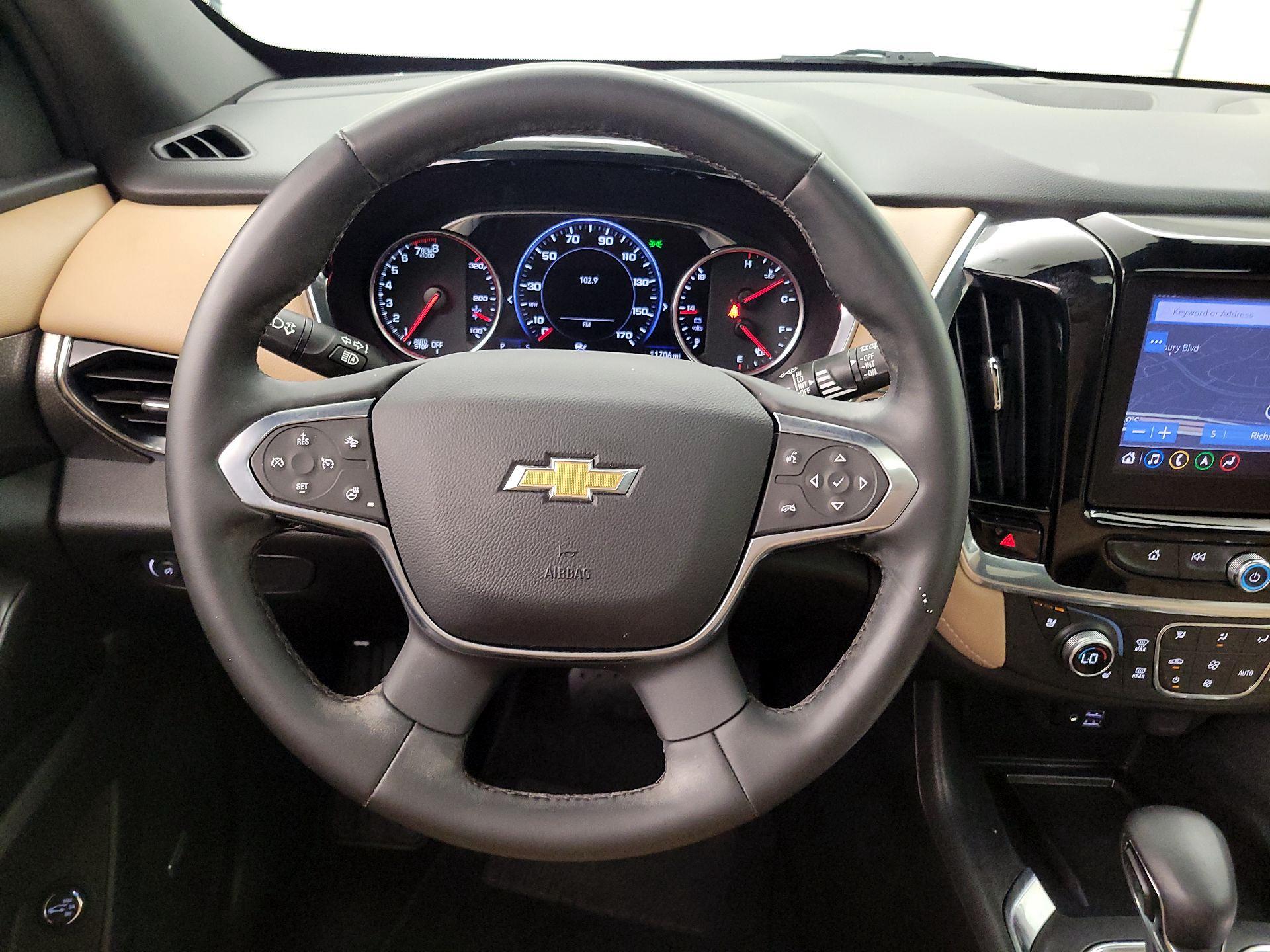 Thumbnail: 2023 Chevrolet Traverse - 10