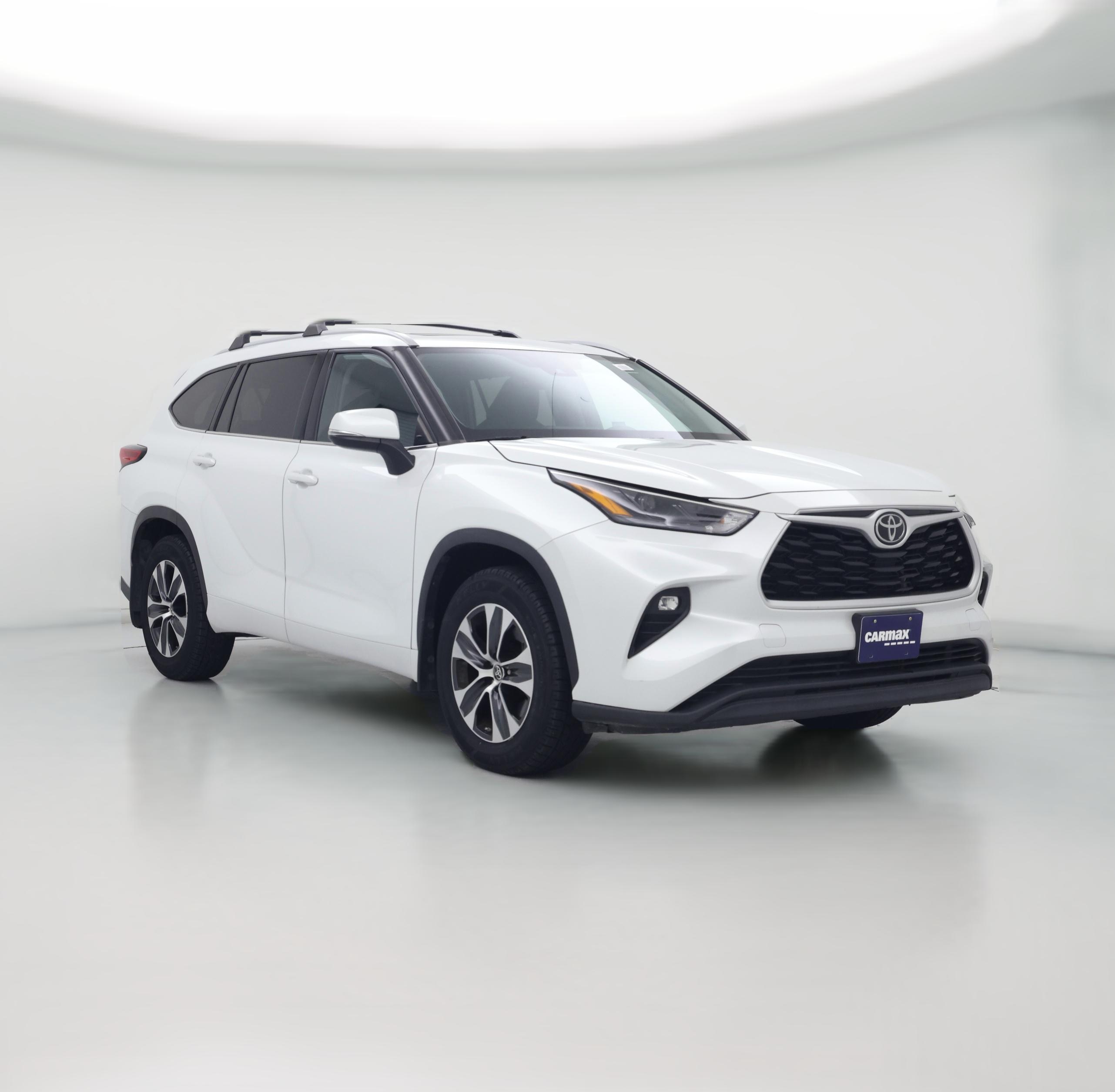 Thumbnail: 2022 Toyota Highlander - 1