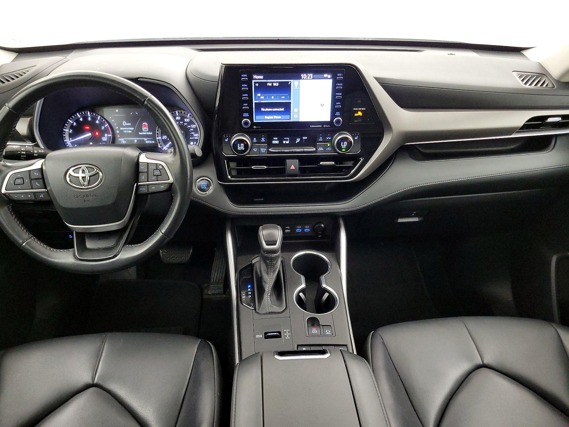 Thumbnail: 2022 Toyota Highlander - 9