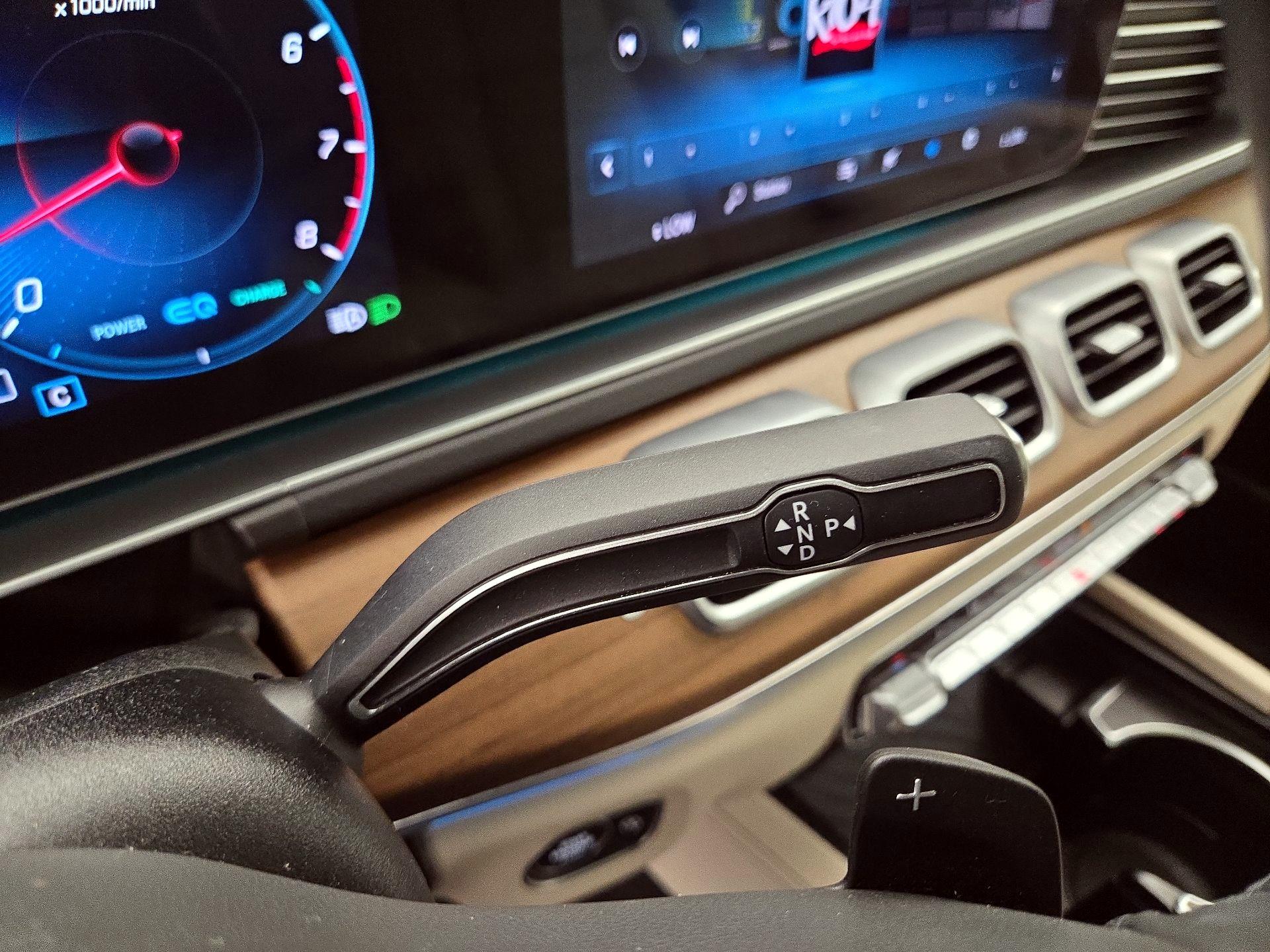 Thumbnail: 2021 Mercedes-Benz GLS - 18