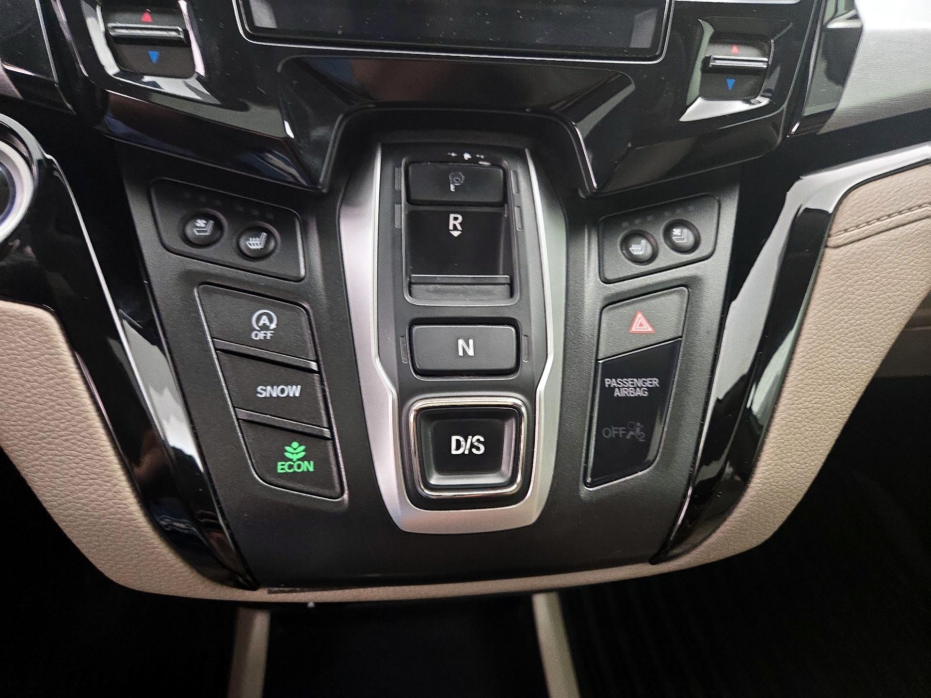Thumbnail: 2019 Honda Odyssey - 18