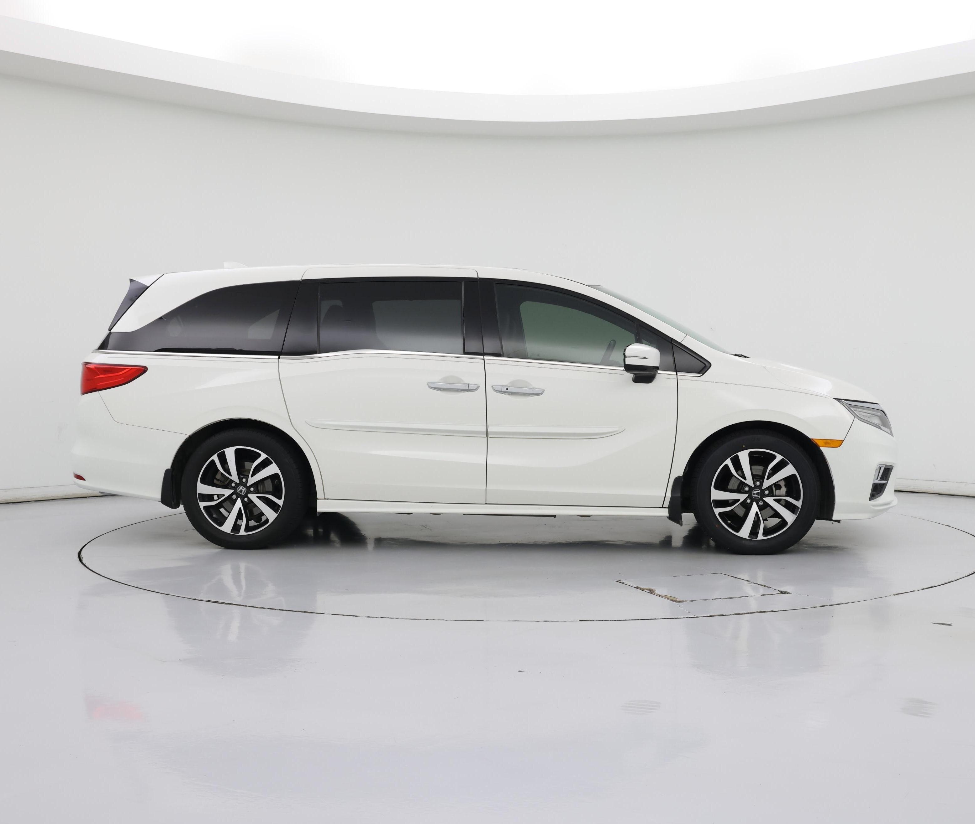 Thumbnail: 2019 Honda Odyssey - 7