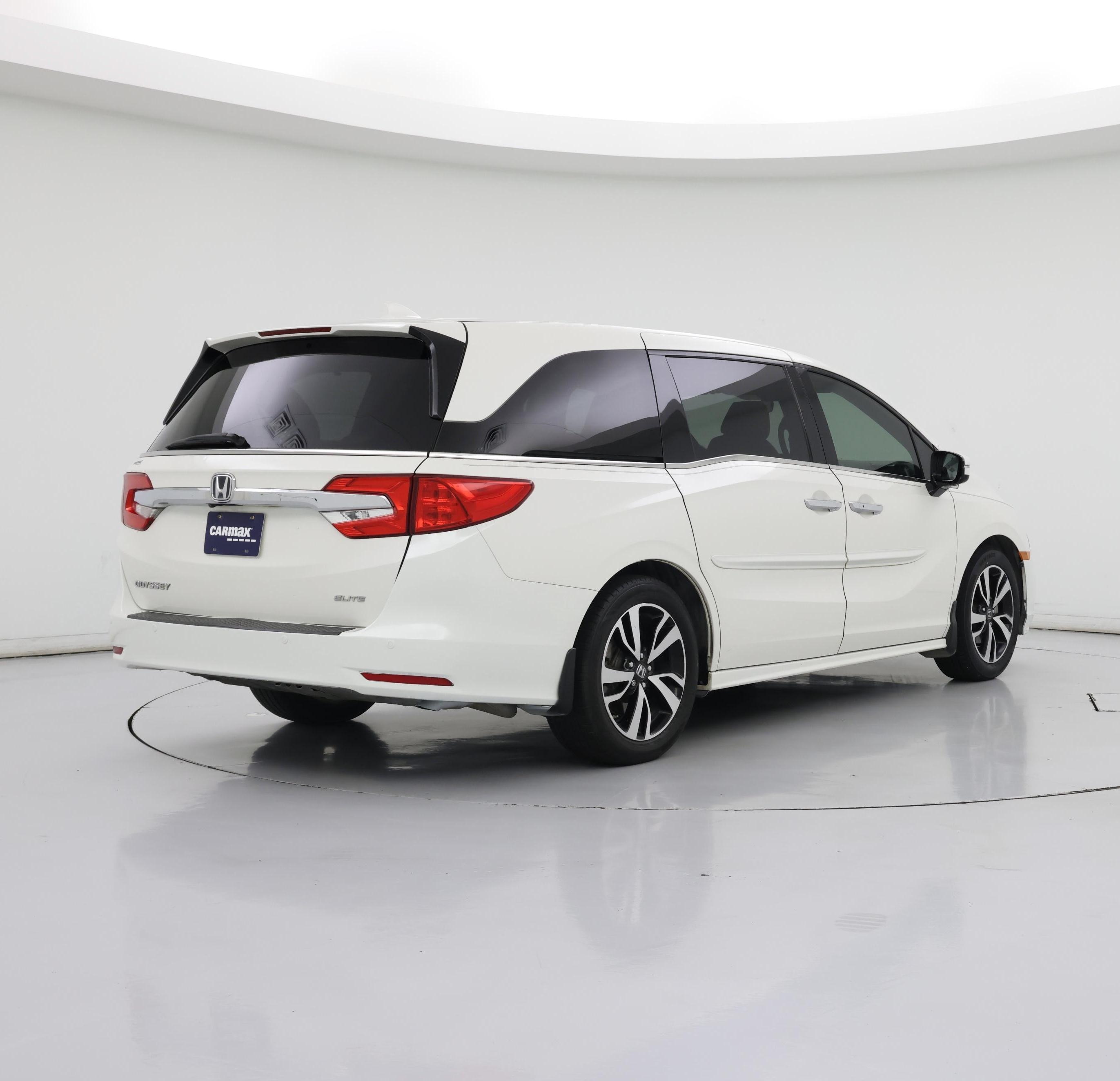 Thumbnail: 2019 Honda Odyssey - 8