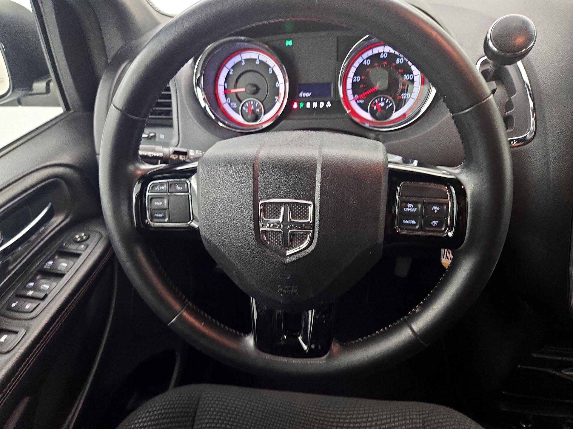 Thumbnail: 2020 Dodge Grand Caravan - 10