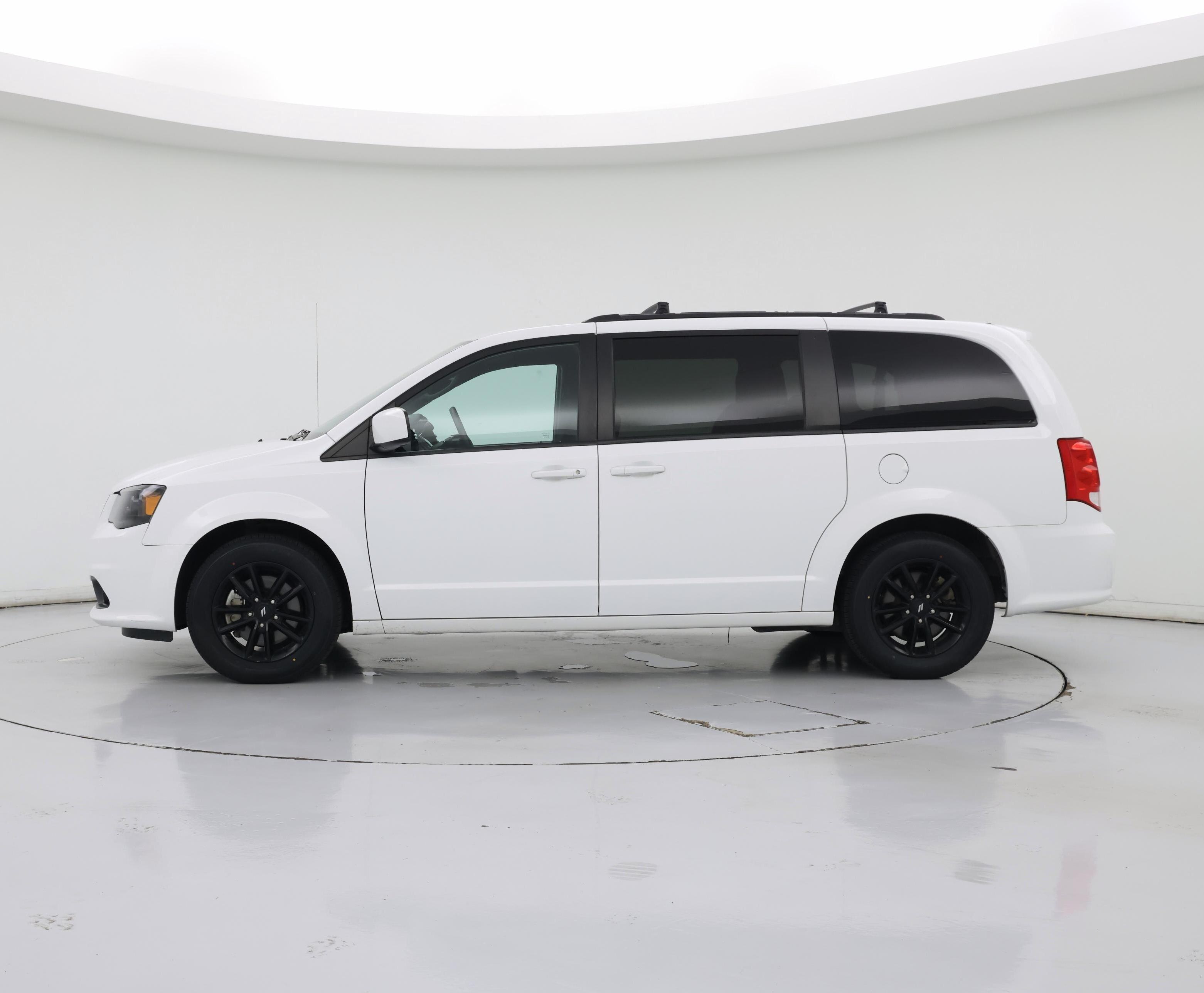 Thumbnail: 2020 Dodge Grand Caravan - 3