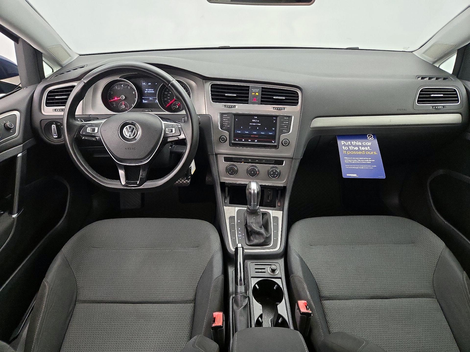 Thumbnail: 2016 Volkswagen Golf - 9