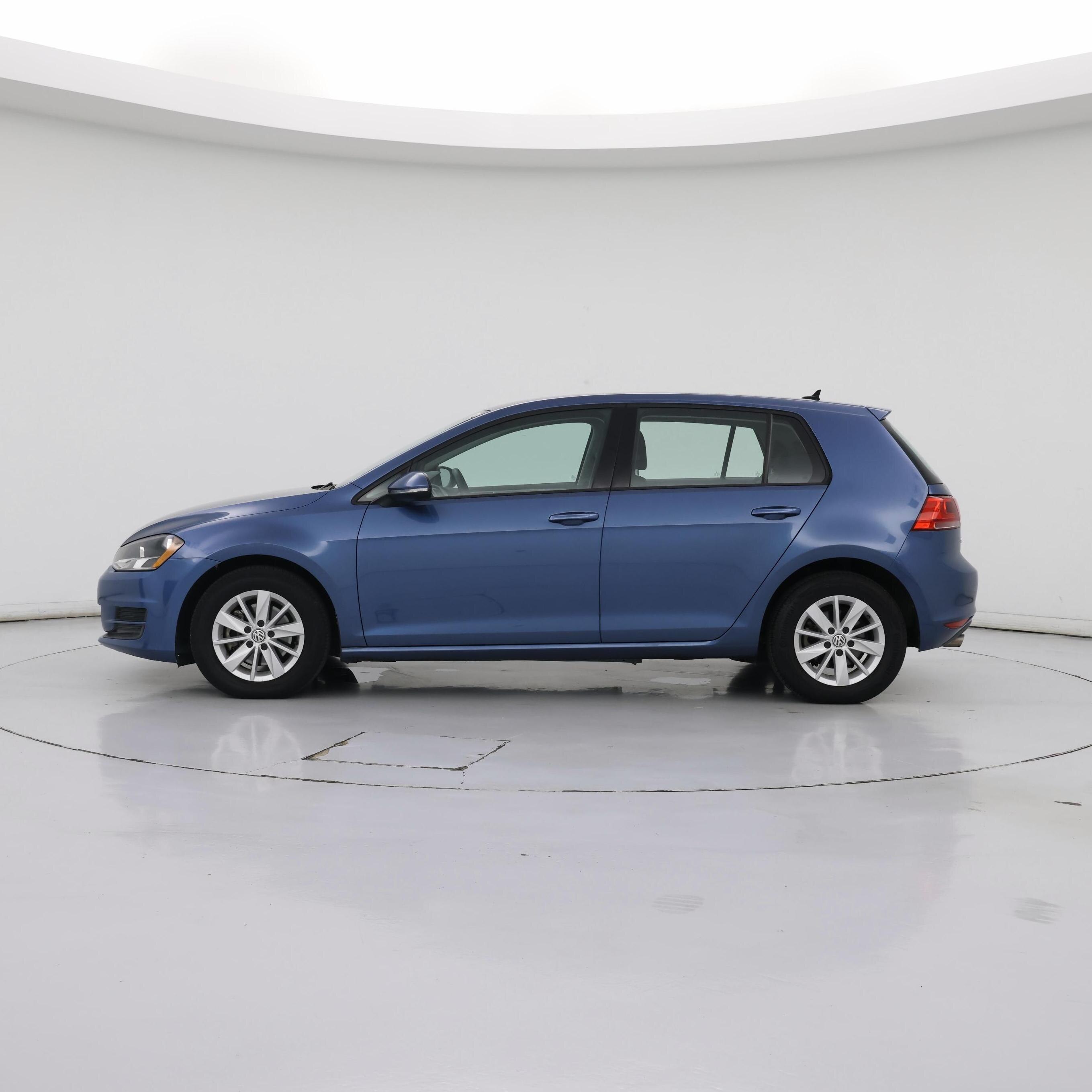 Thumbnail: 2016 Volkswagen Golf - 3
