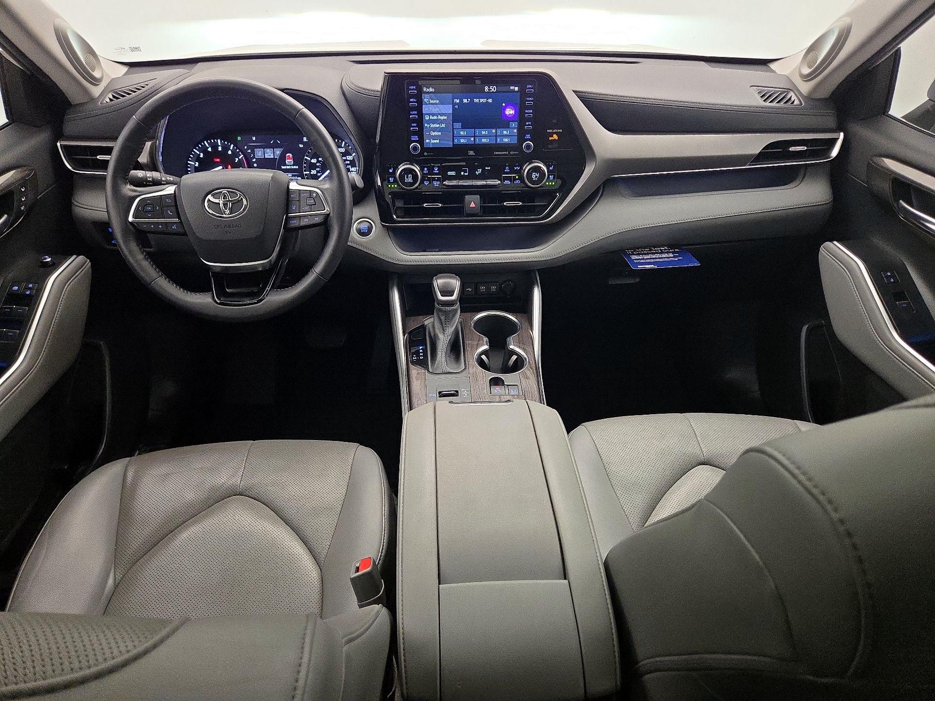 Thumbnail: 2021 Toyota Highlander - 9