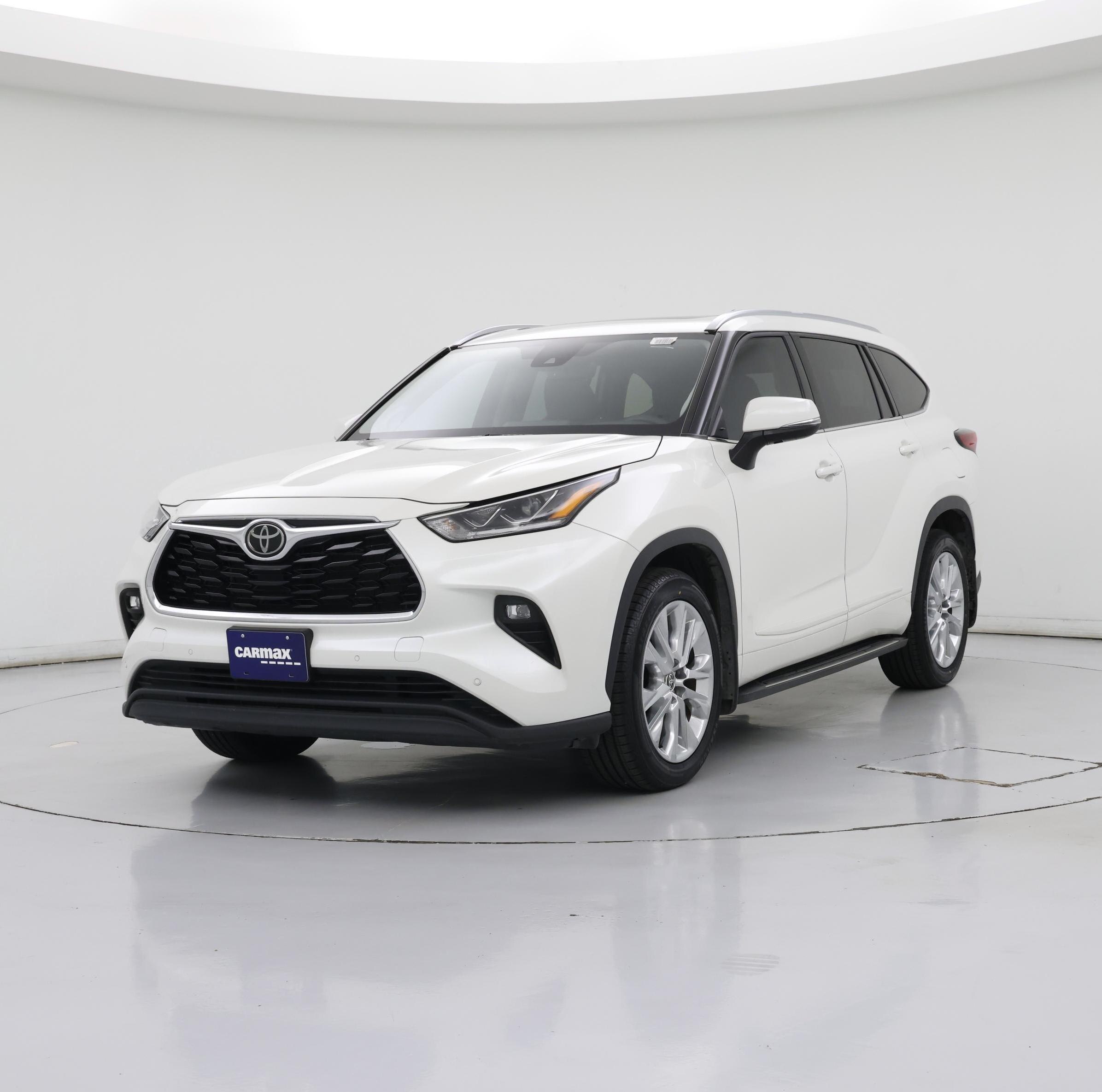 Thumbnail: 2021 Toyota Highlander - 4