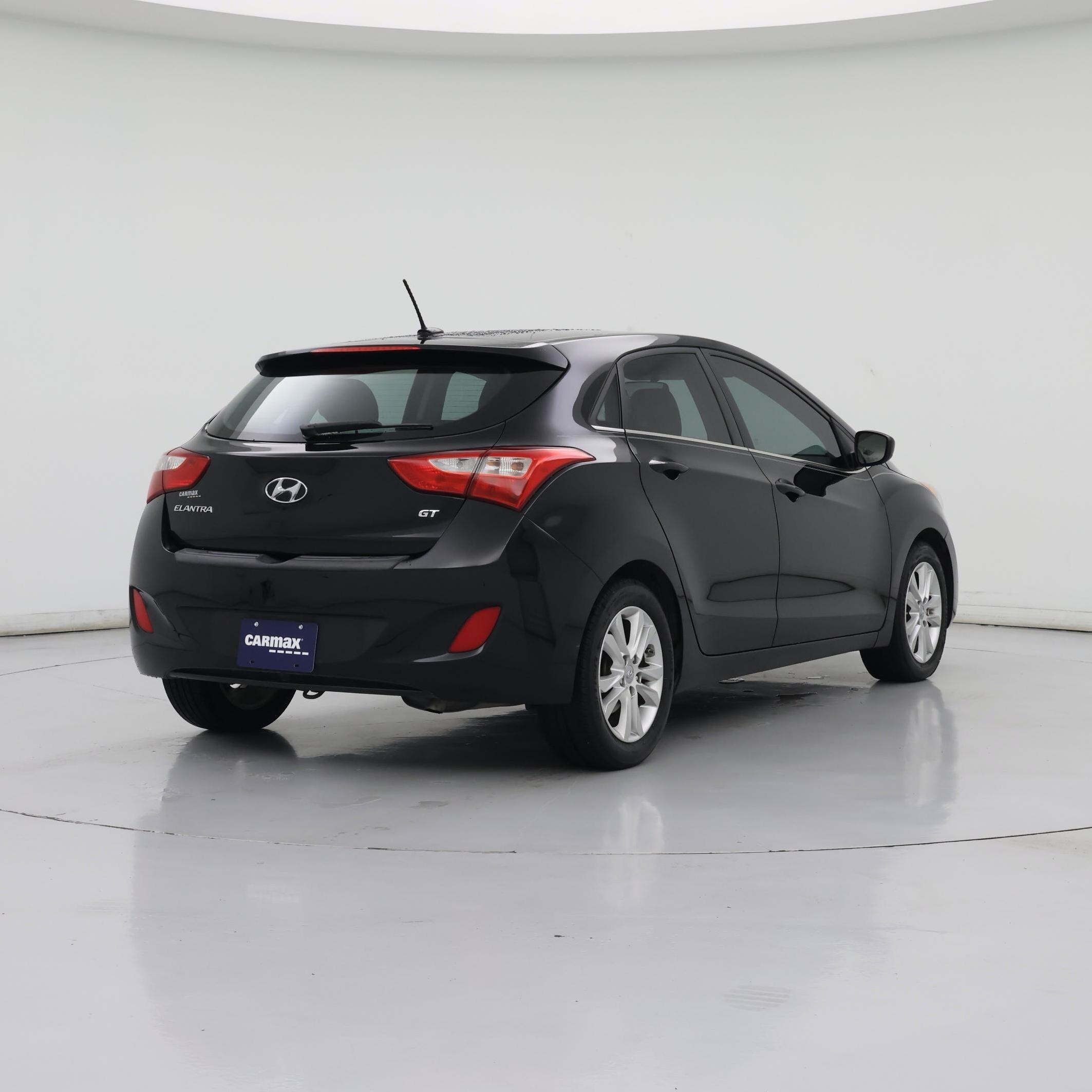 Thumbnail: 2014 Hyundai Elantra - 8