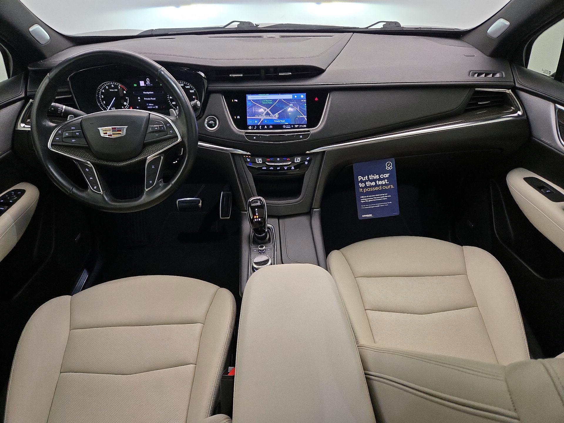 Thumbnail: 2023 Cadillac XT5 - 9