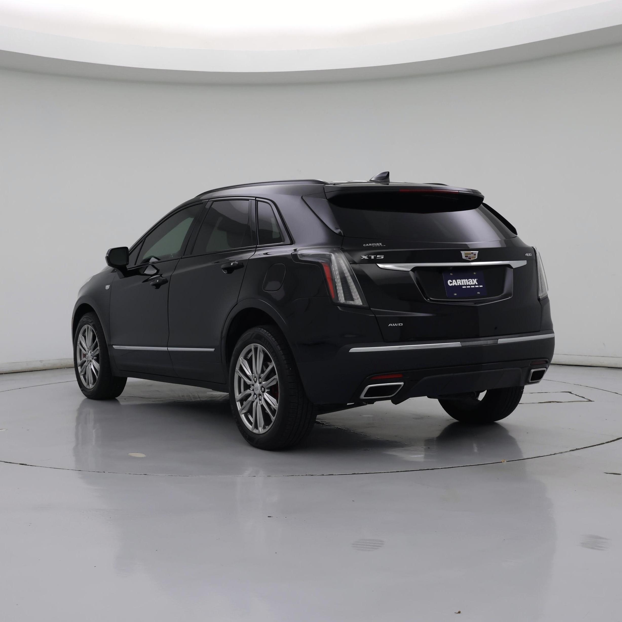 Thumbnail: 2023 Cadillac XT5 - 2