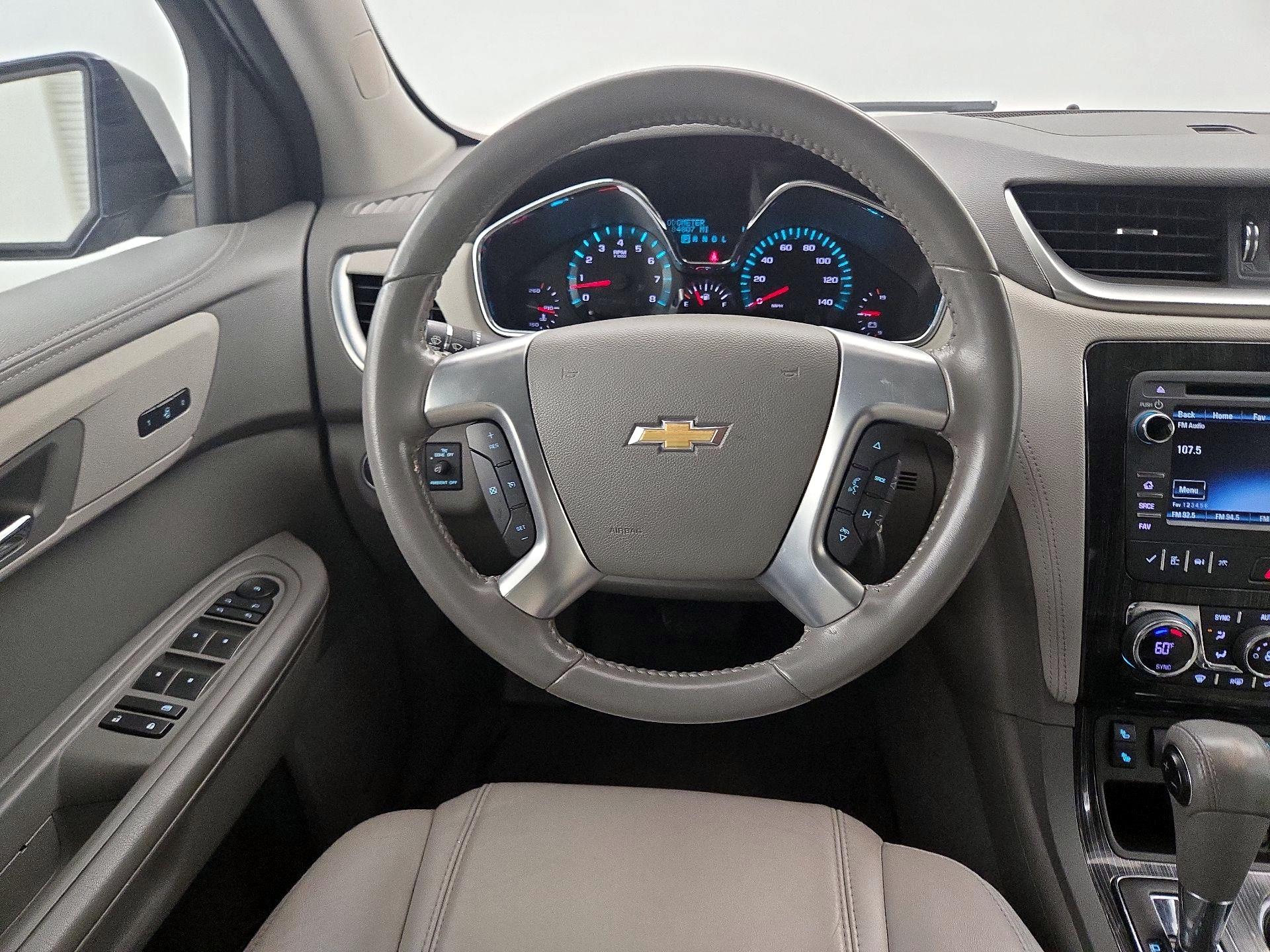 Thumbnail: 2017 Chevrolet Traverse - 10