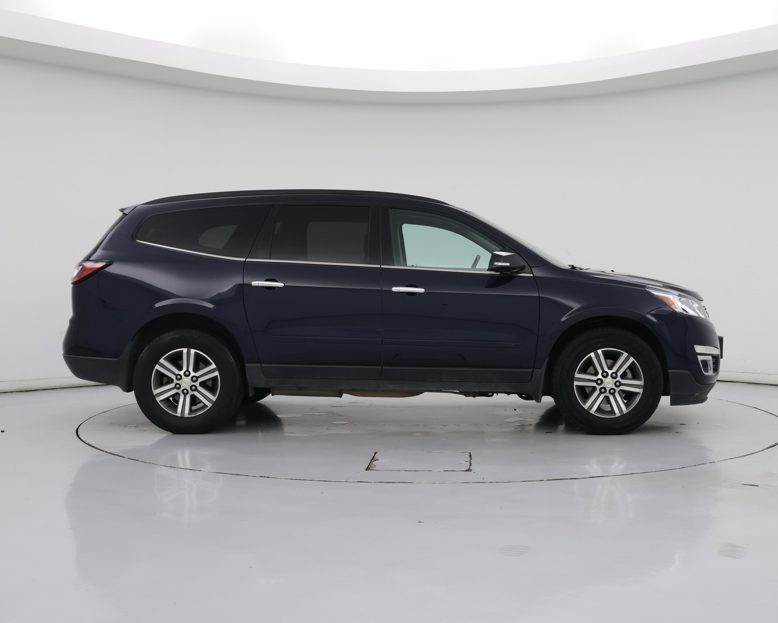 Thumbnail: 2017 Chevrolet Traverse - 7
