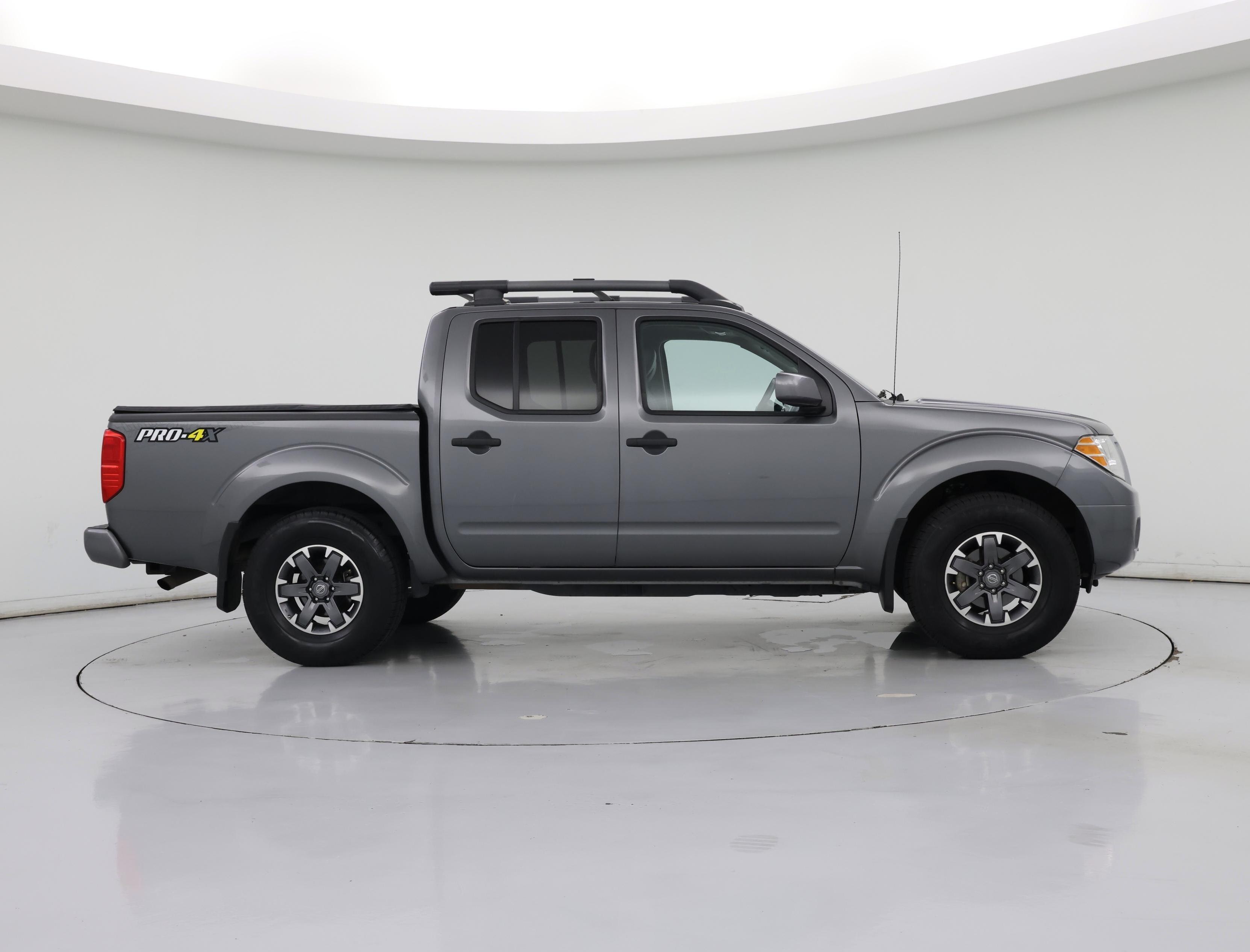 Thumbnail: 2021 Nissan Frontier - 7