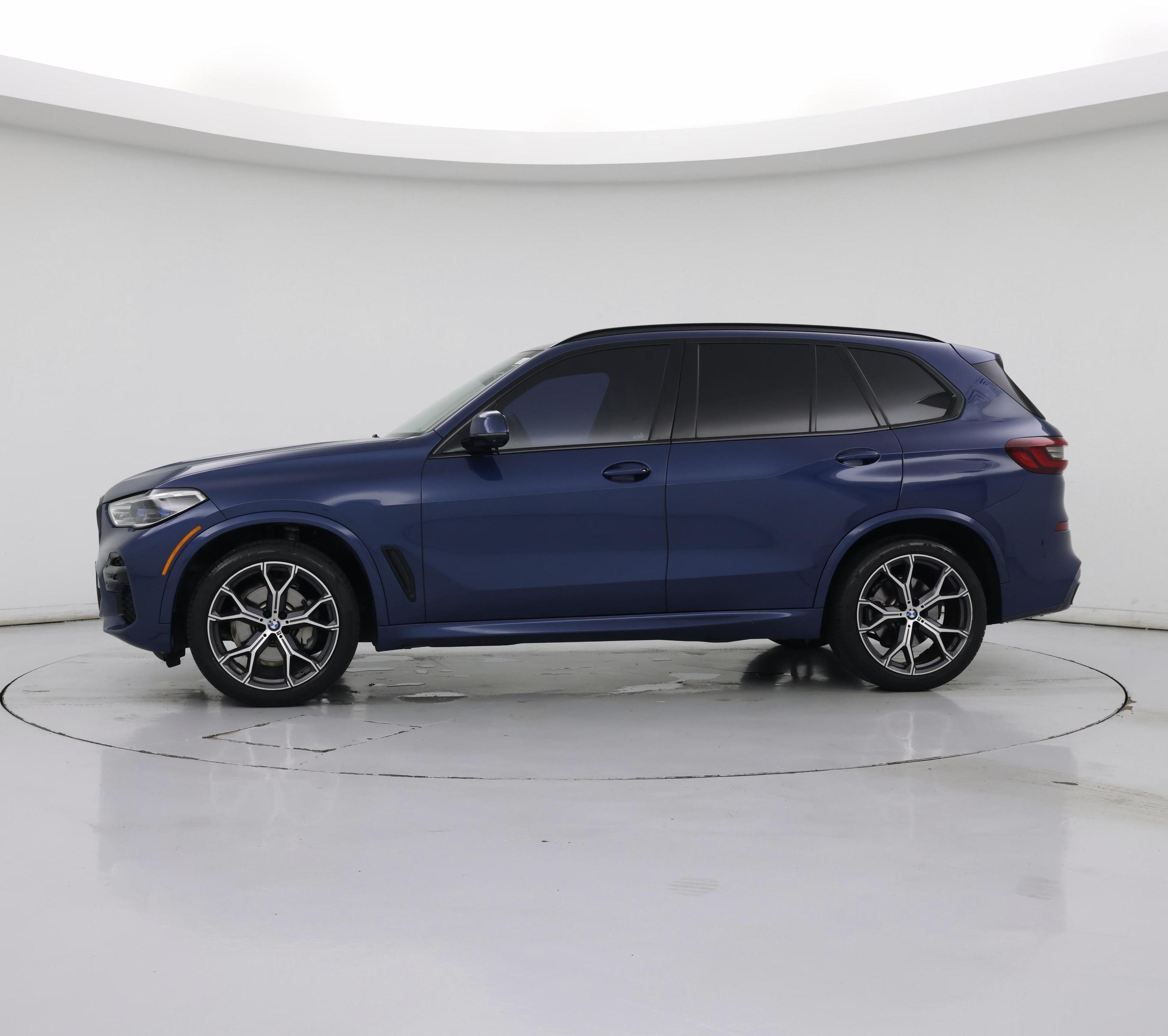 Thumbnail: 2022 BMW X5 - 3