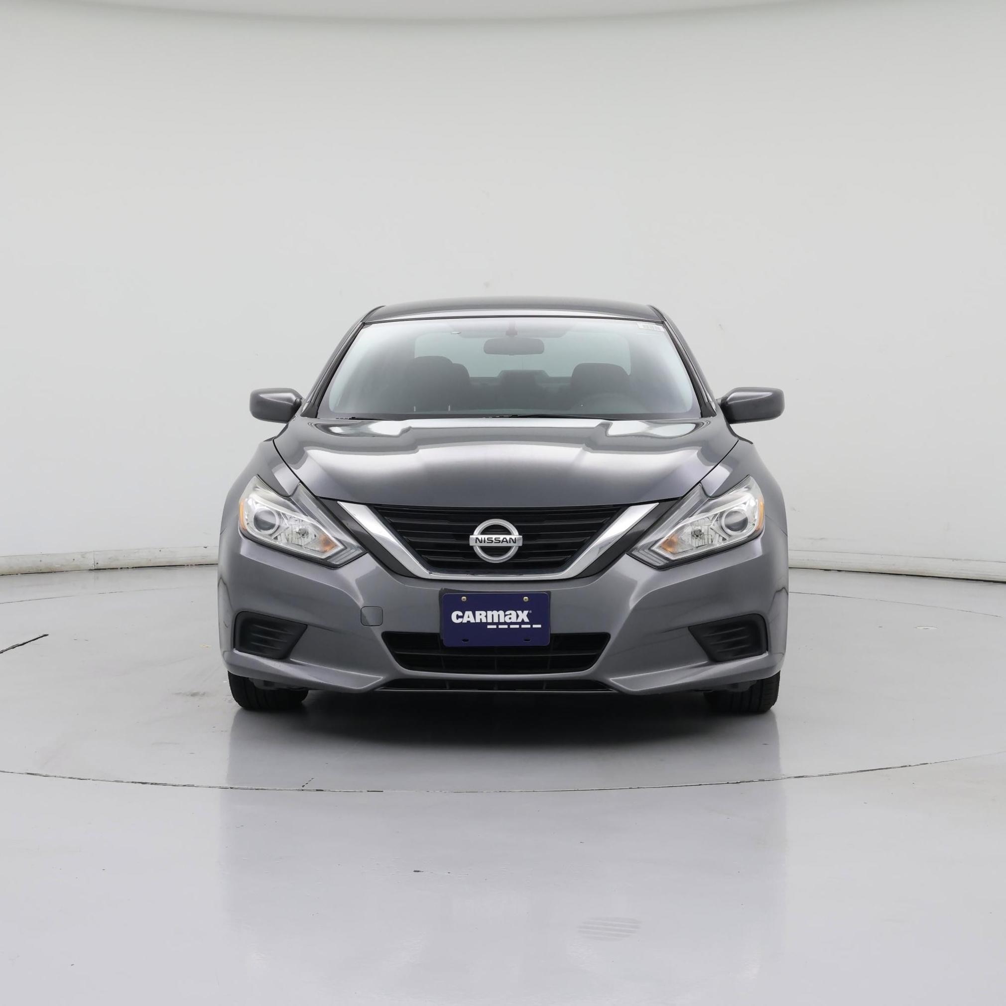 Thumbnail: 2016 Nissan Altima - 5