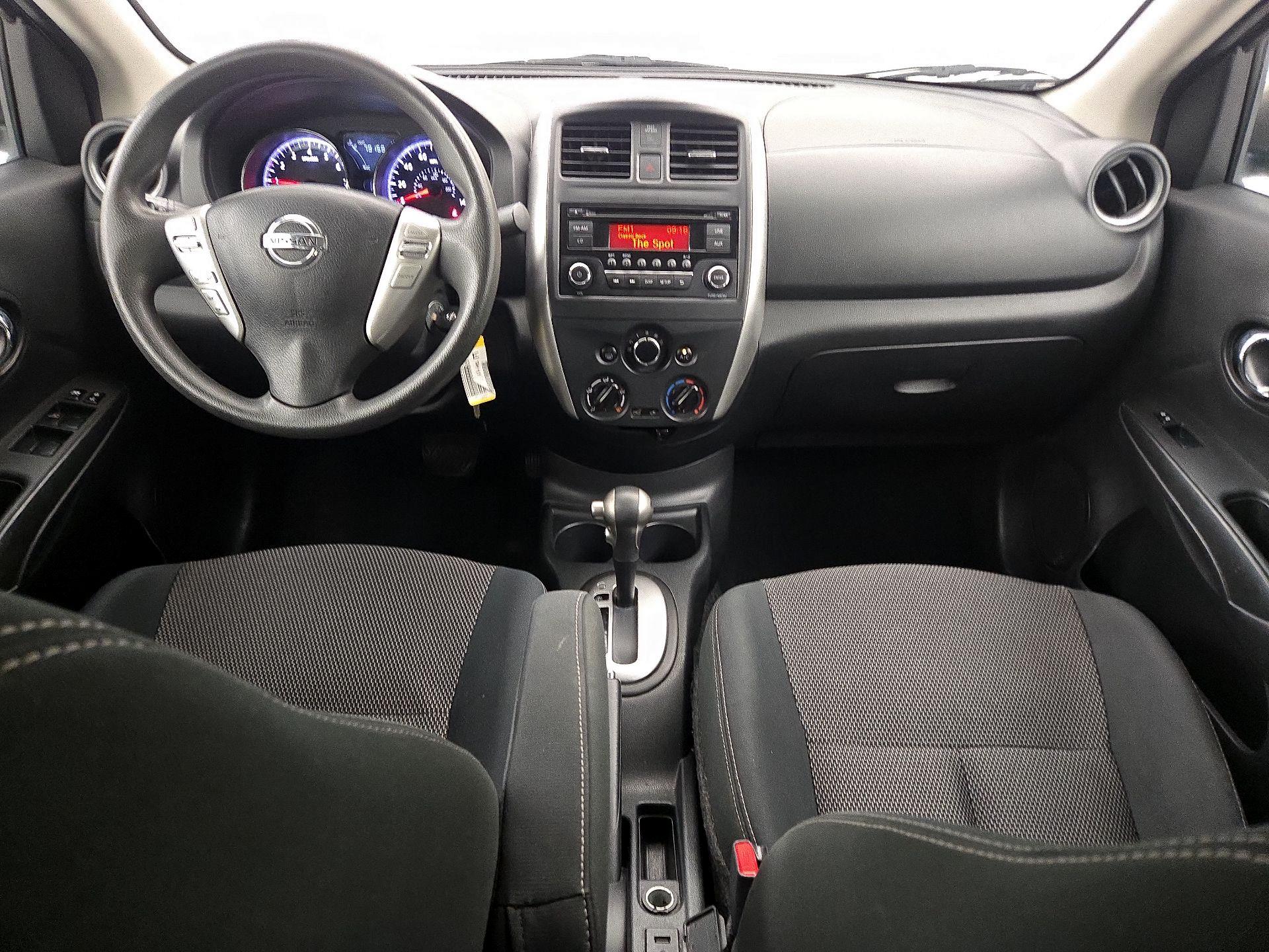 Thumbnail: 2016 Nissan Versa - 9