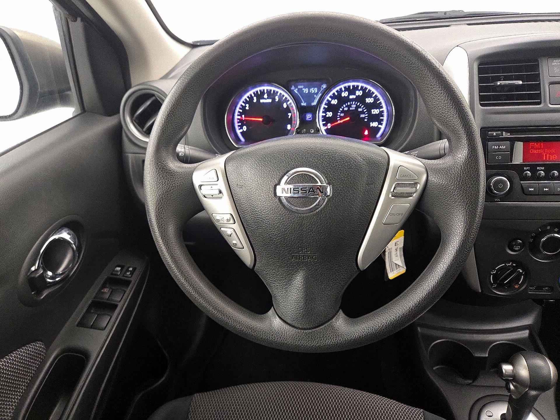 Thumbnail: 2016 Nissan Versa - 10
