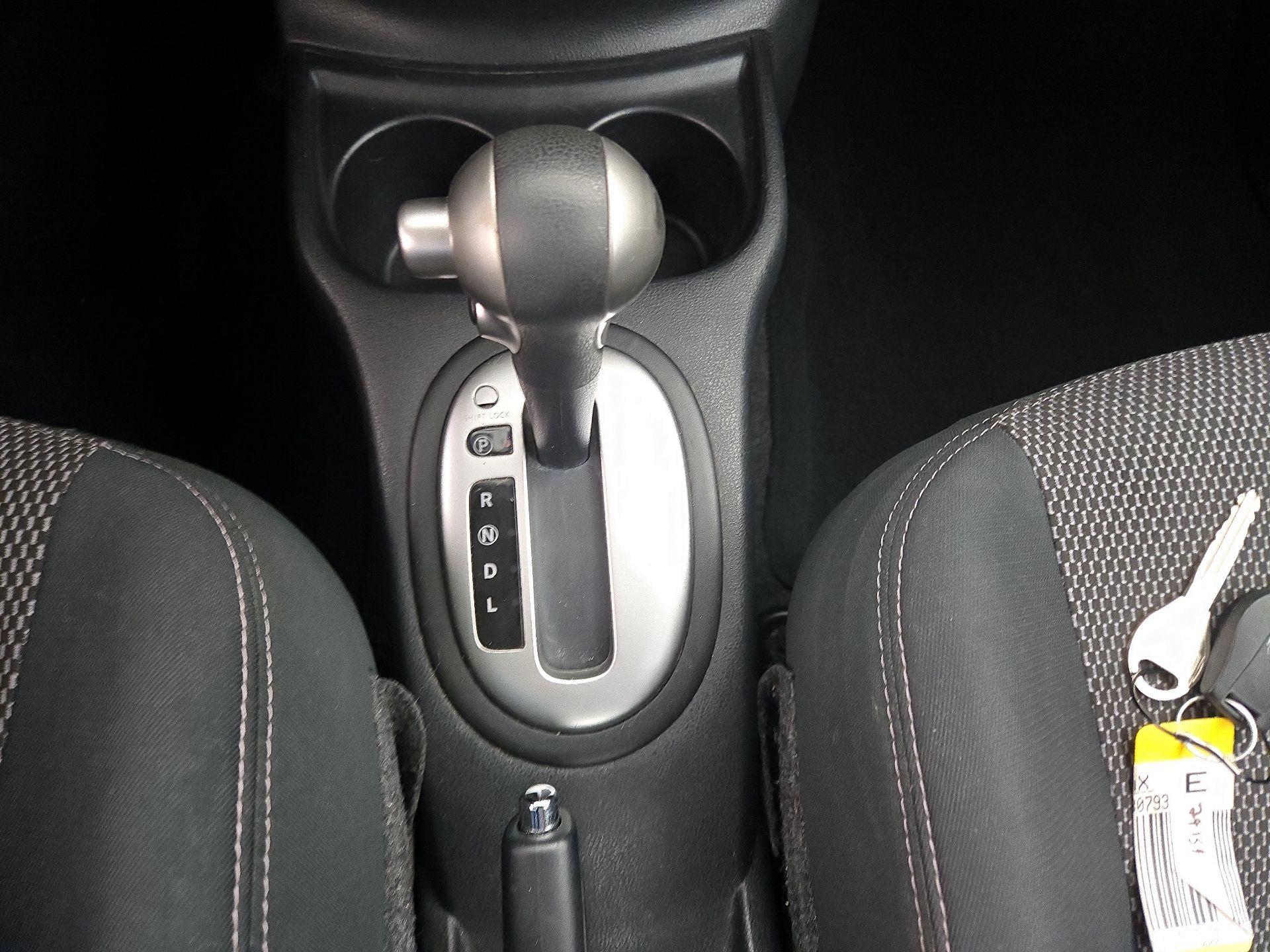 Thumbnail: 2016 Nissan Versa - 16