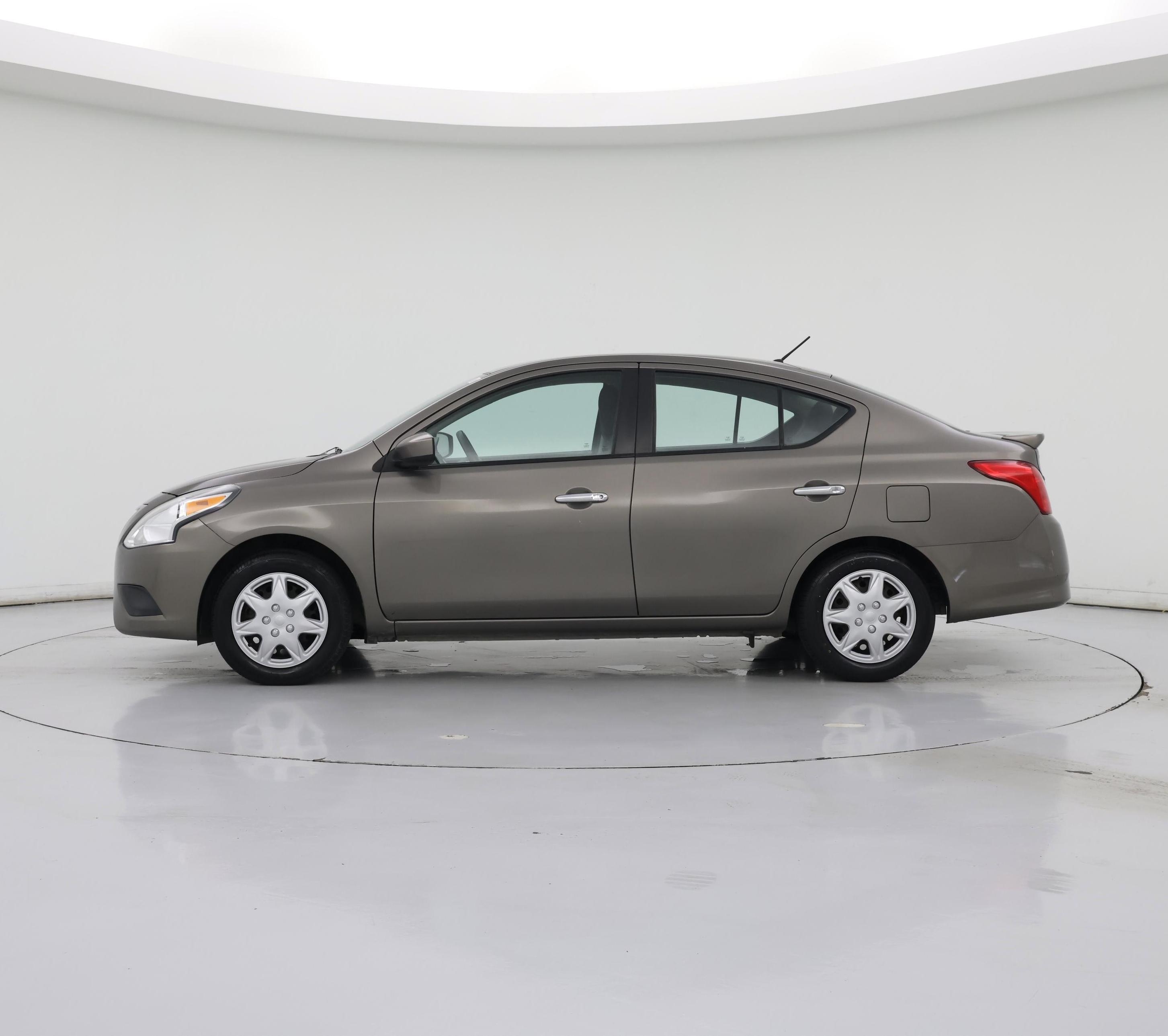 Thumbnail: 2016 Nissan Versa - 3