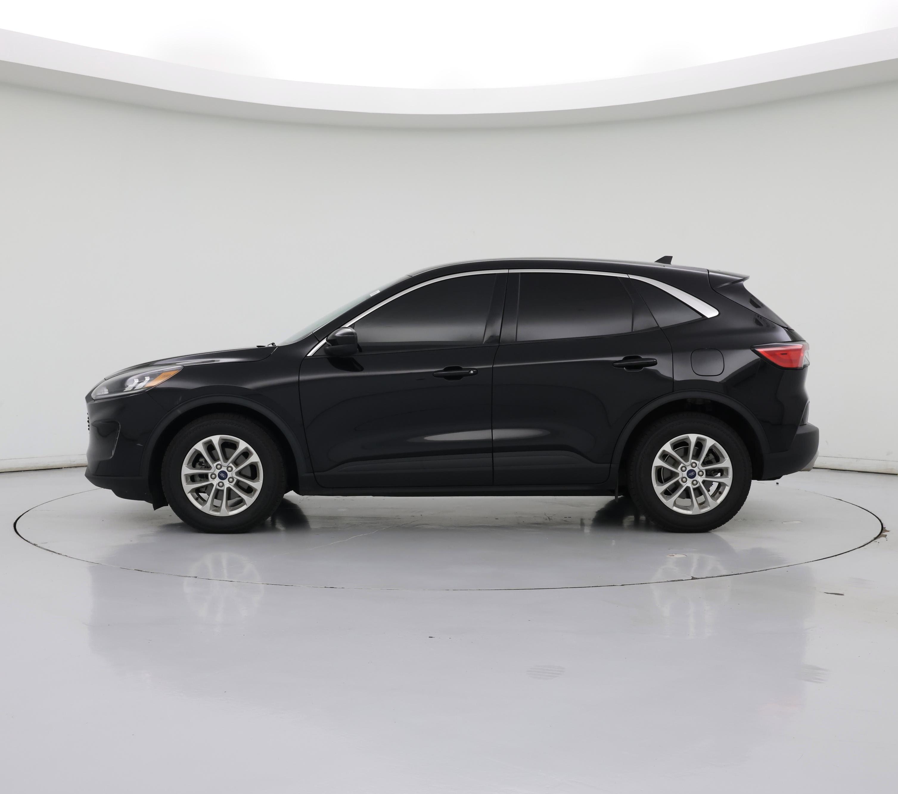 Thumbnail: 2020 Ford Escape - 3