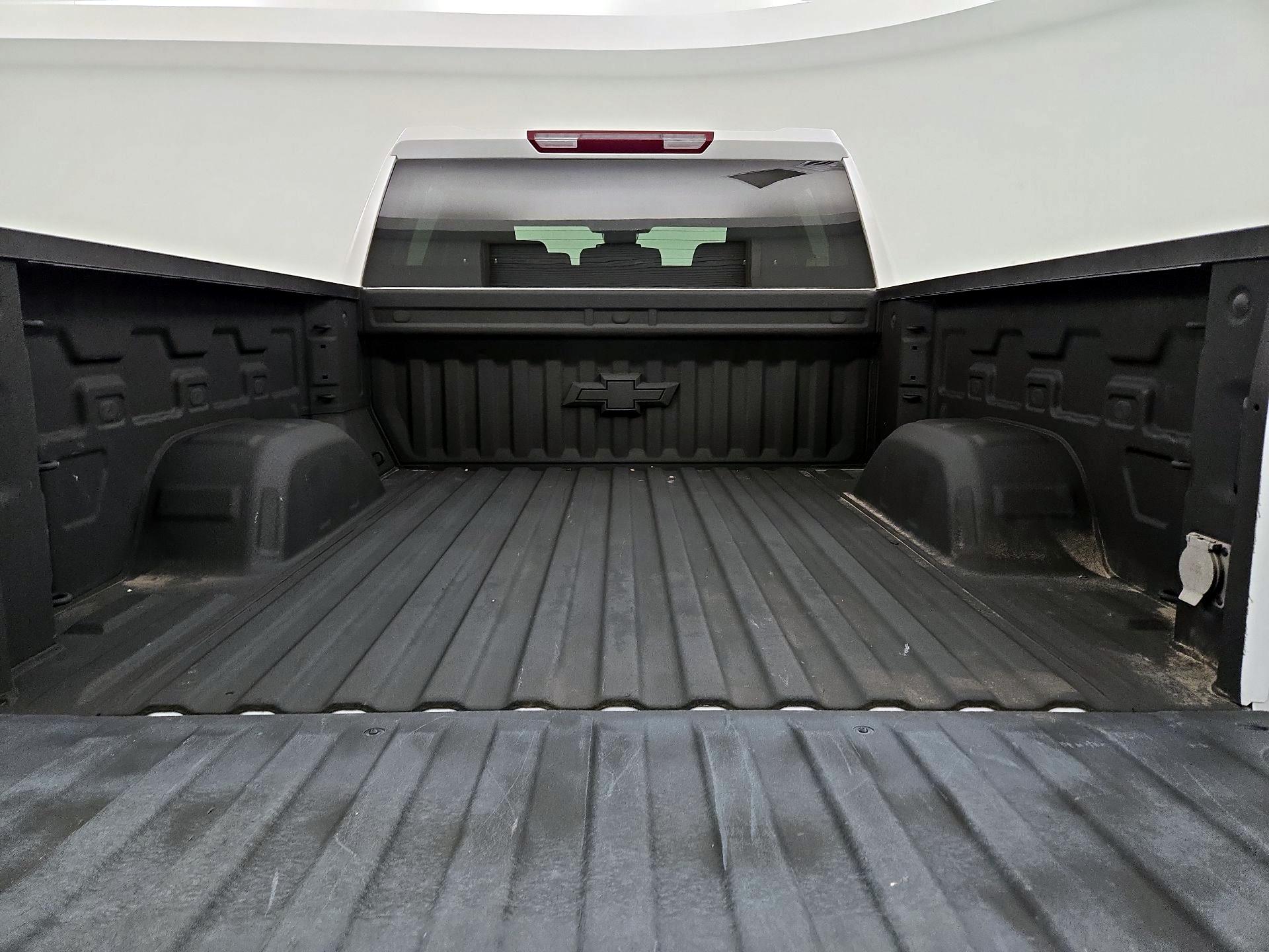 Thumbnail: 2023 Chevrolet Silverado 1500 - 20
