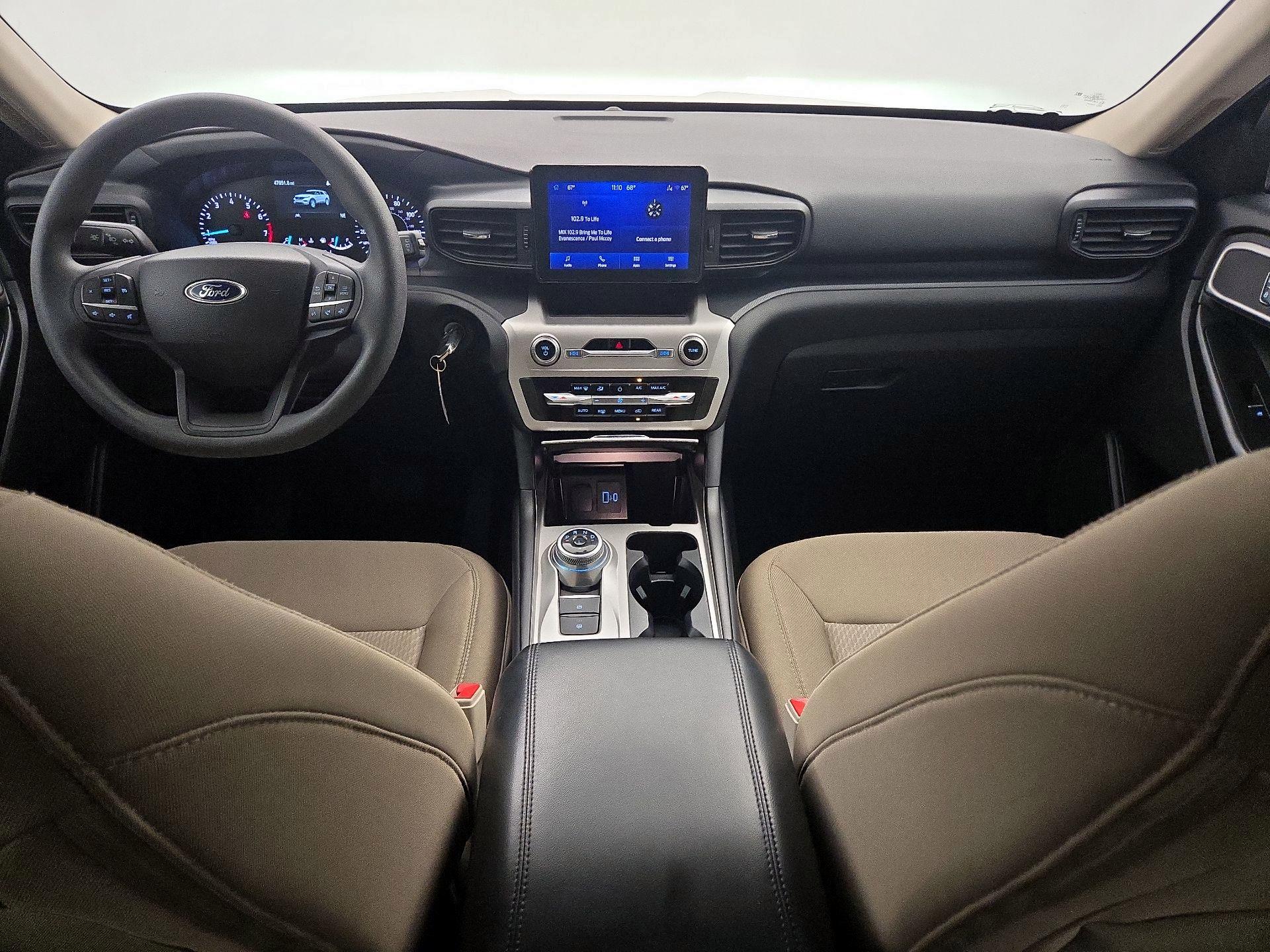 Thumbnail: 2022 Ford Explorer - 9