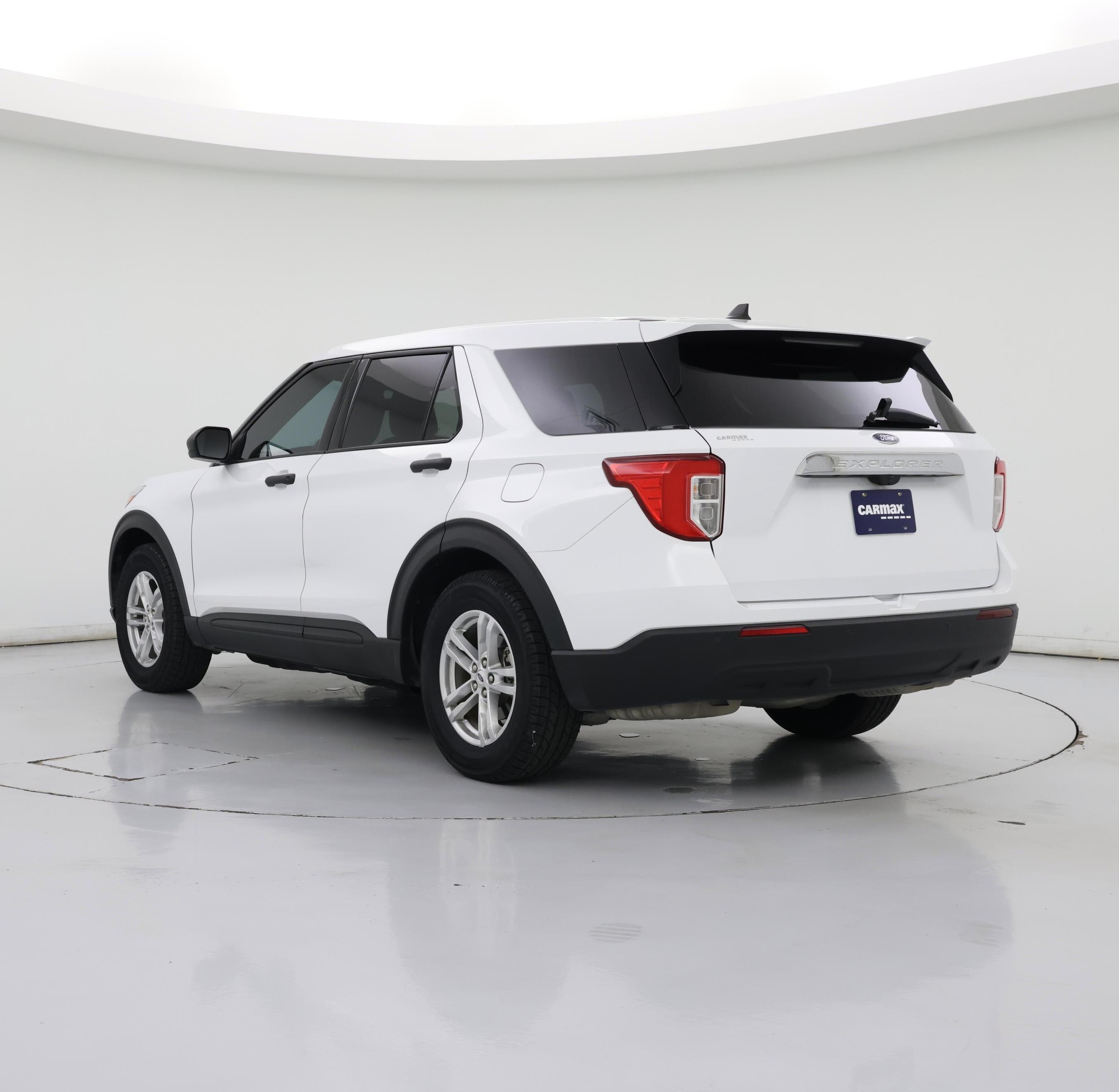 Thumbnail: 2022 Ford Explorer - 2