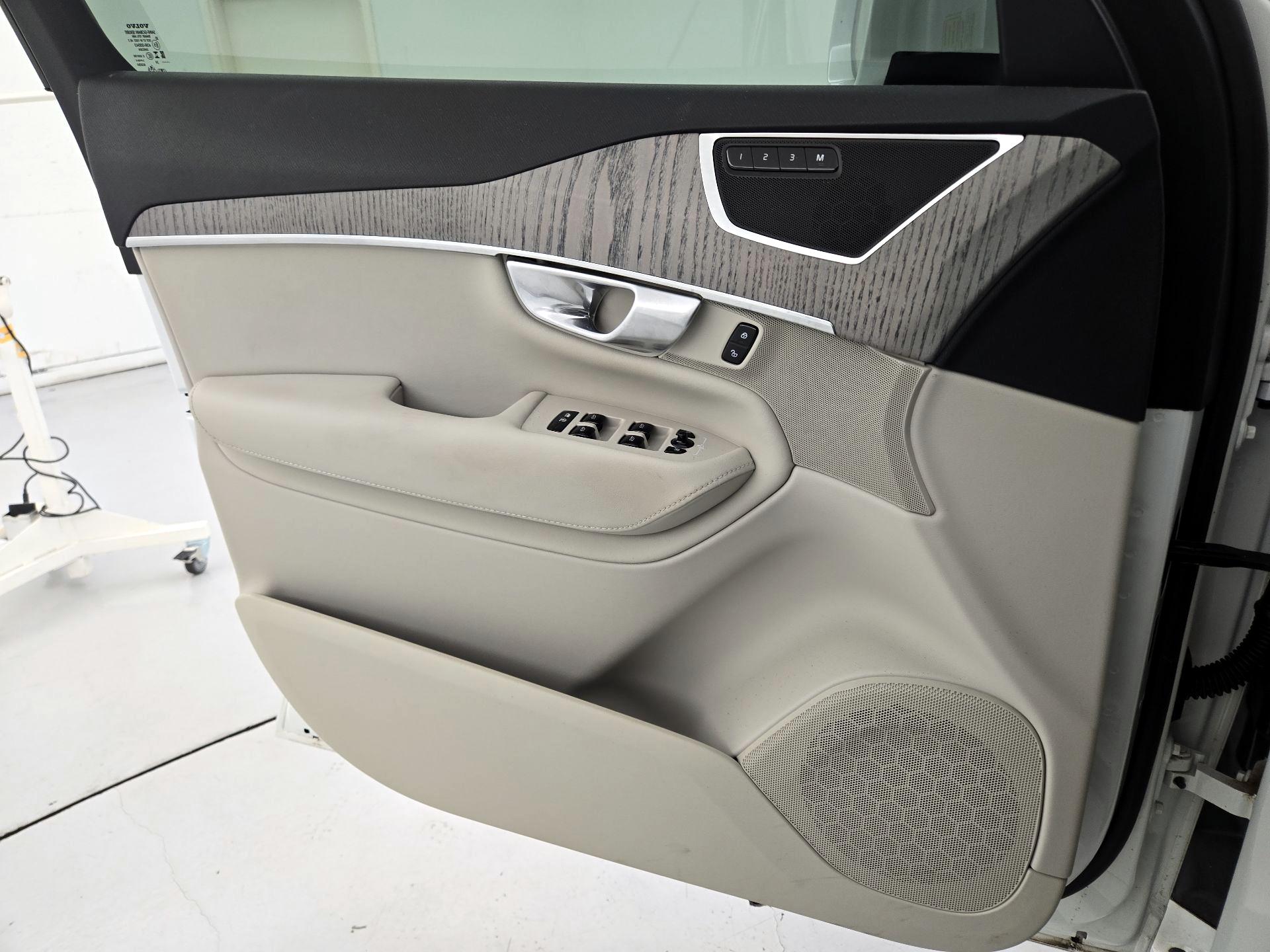 Thumbnail: 2024 Volvo XC90 - 12