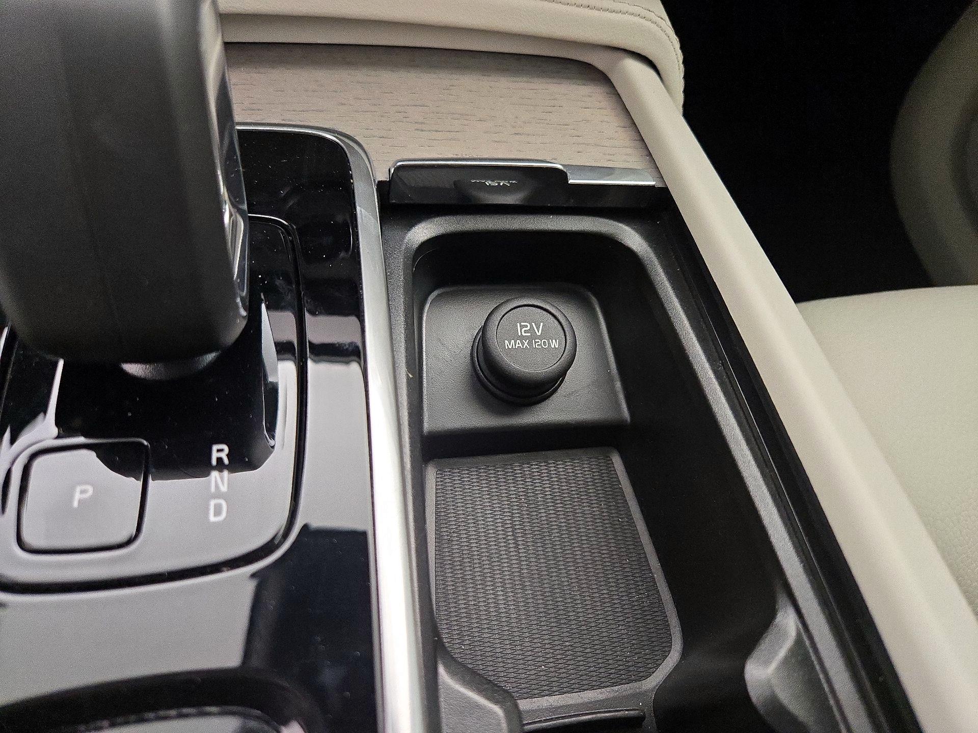 Thumbnail: 2024 Volvo XC90 - 19