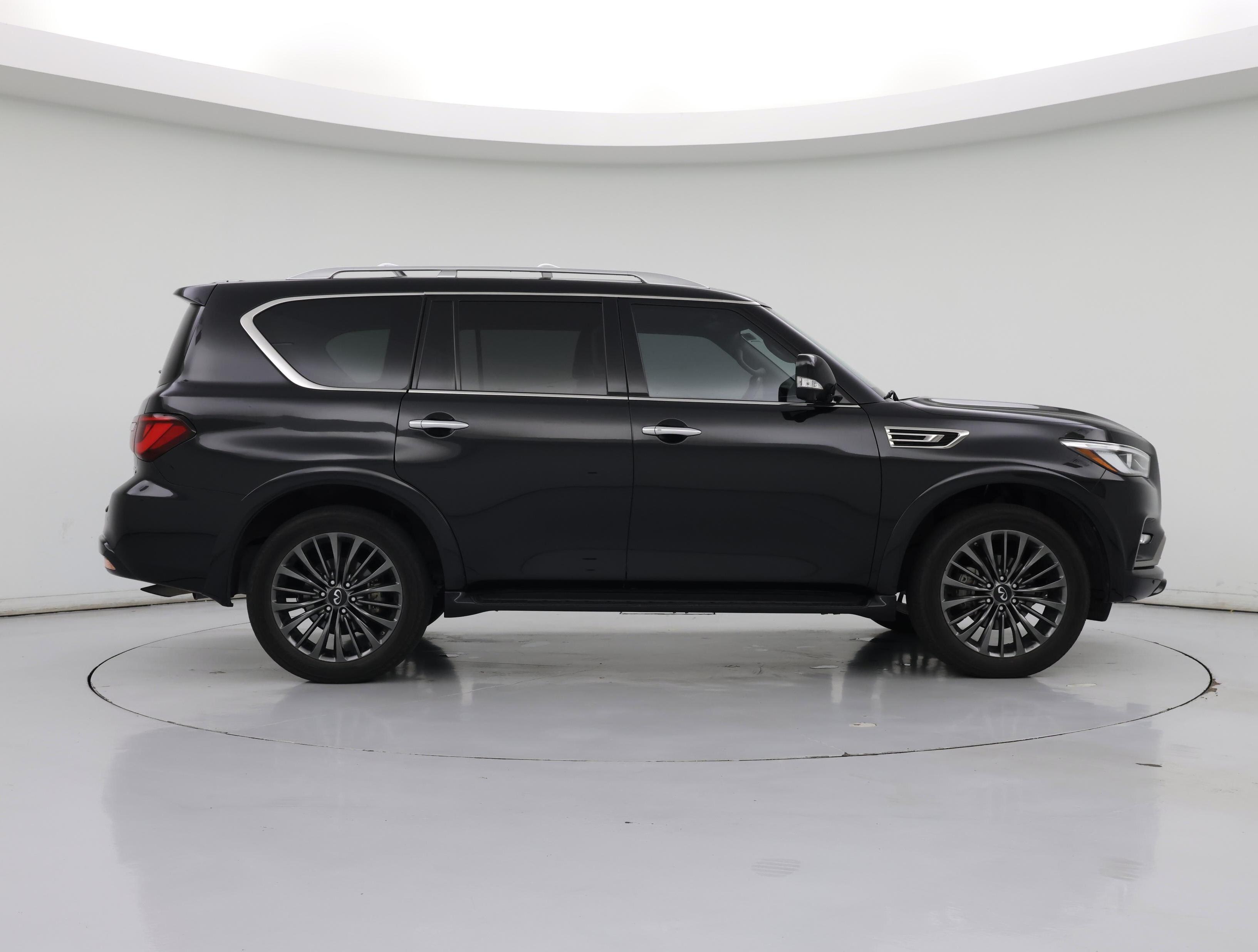 Thumbnail: 2023 INFINITI QX80 - 7