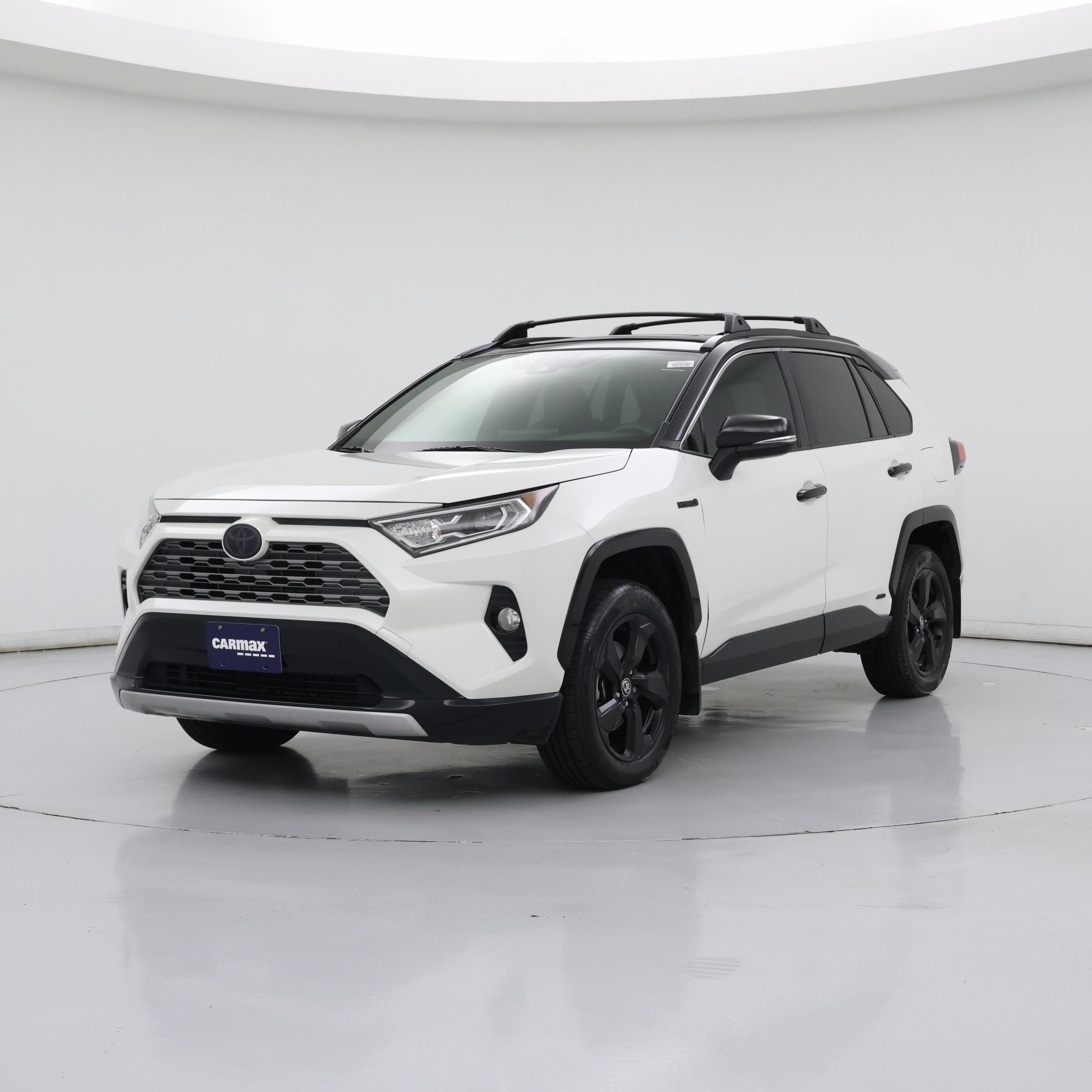 Thumbnail: 2021 Toyota RAV4 - 4