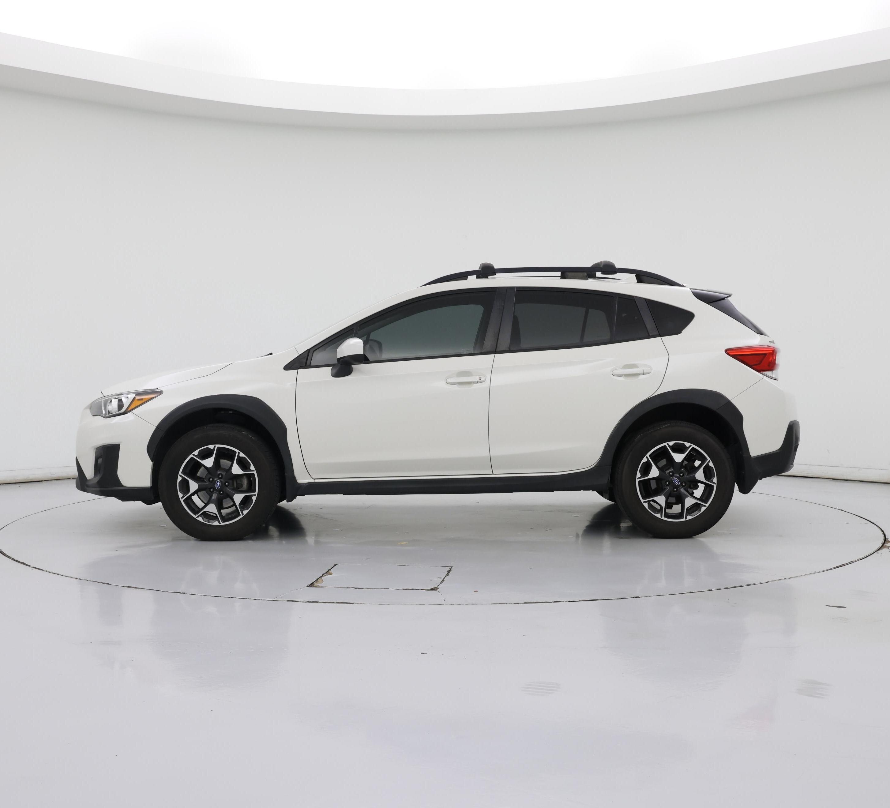 Thumbnail: 2019 Subaru Crosstrek - 3