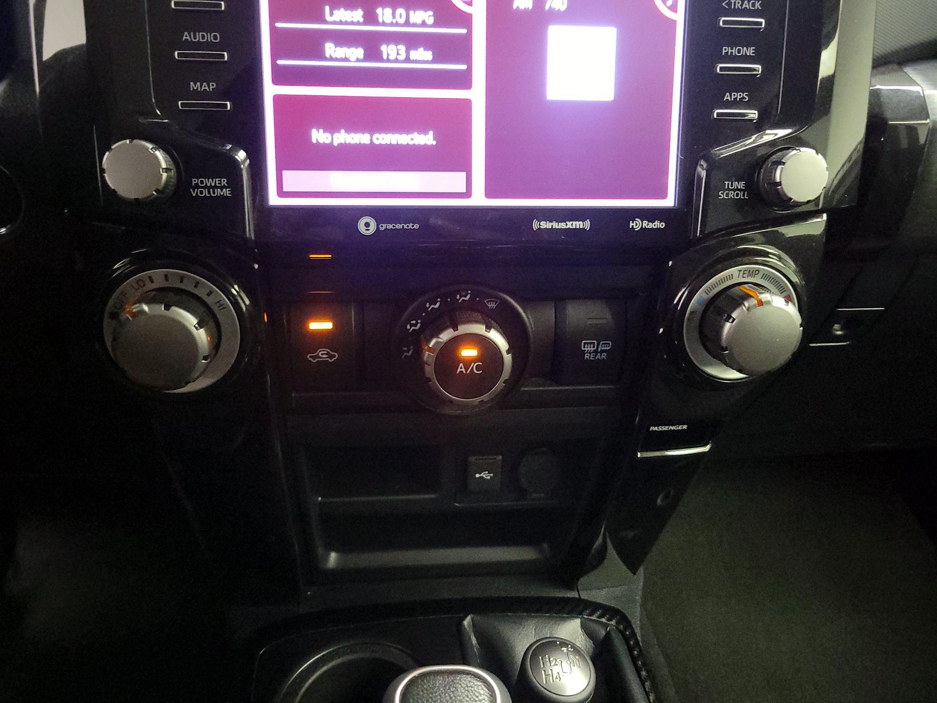 Thumbnail: 2024 Toyota 4Runner - 16