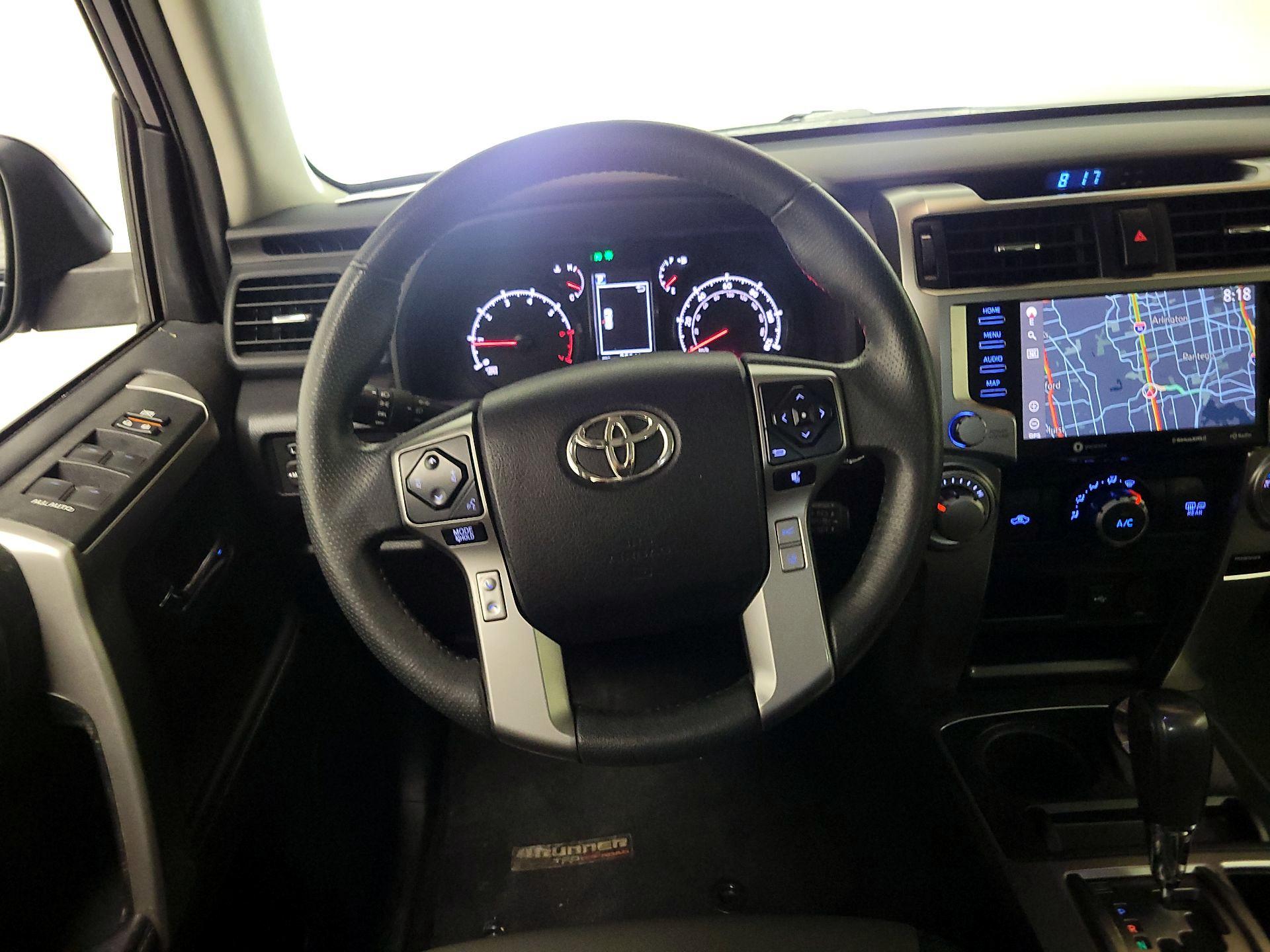 Thumbnail: 2021 Toyota 4Runner - 10