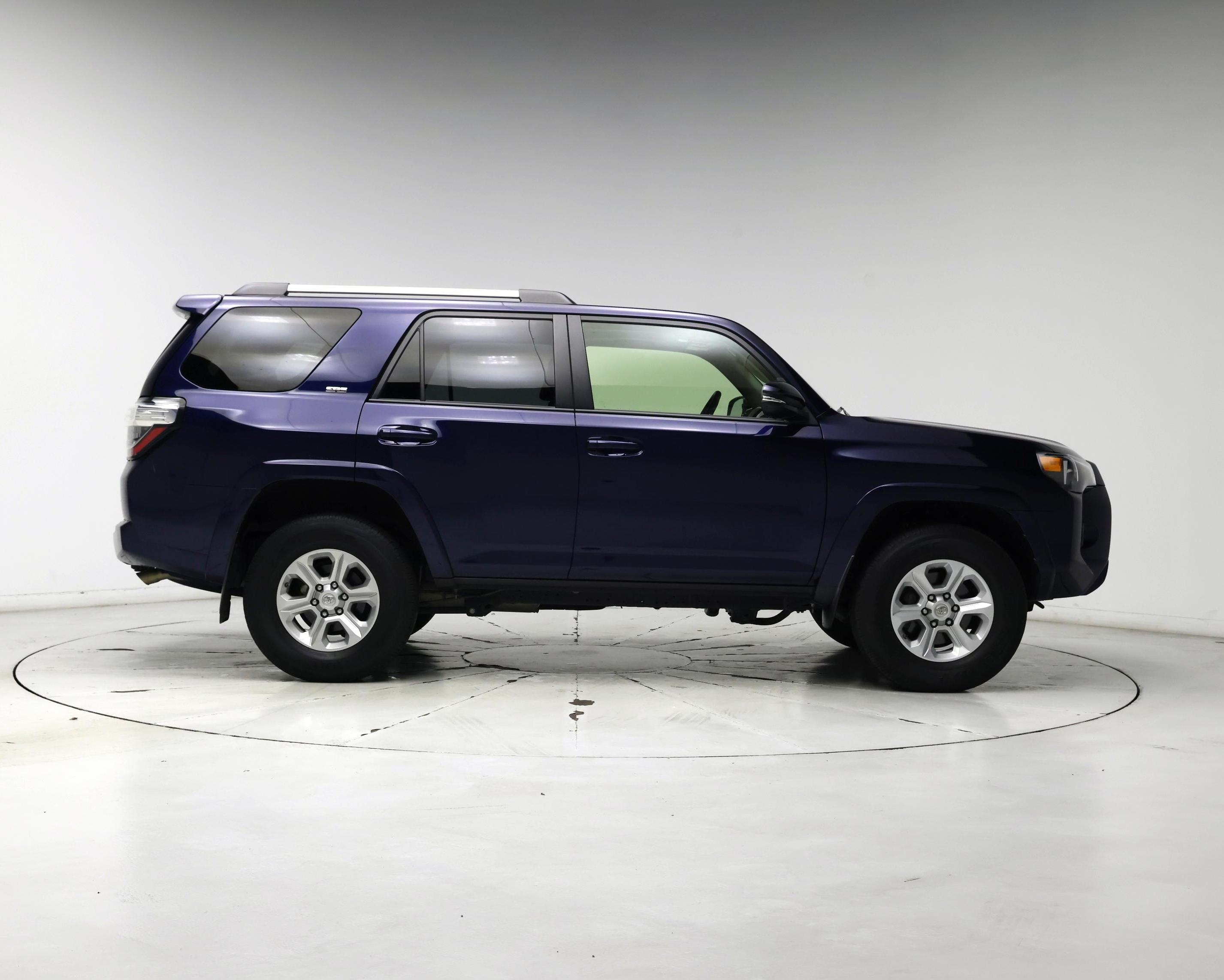 Thumbnail: 2021 Toyota 4Runner - 7
