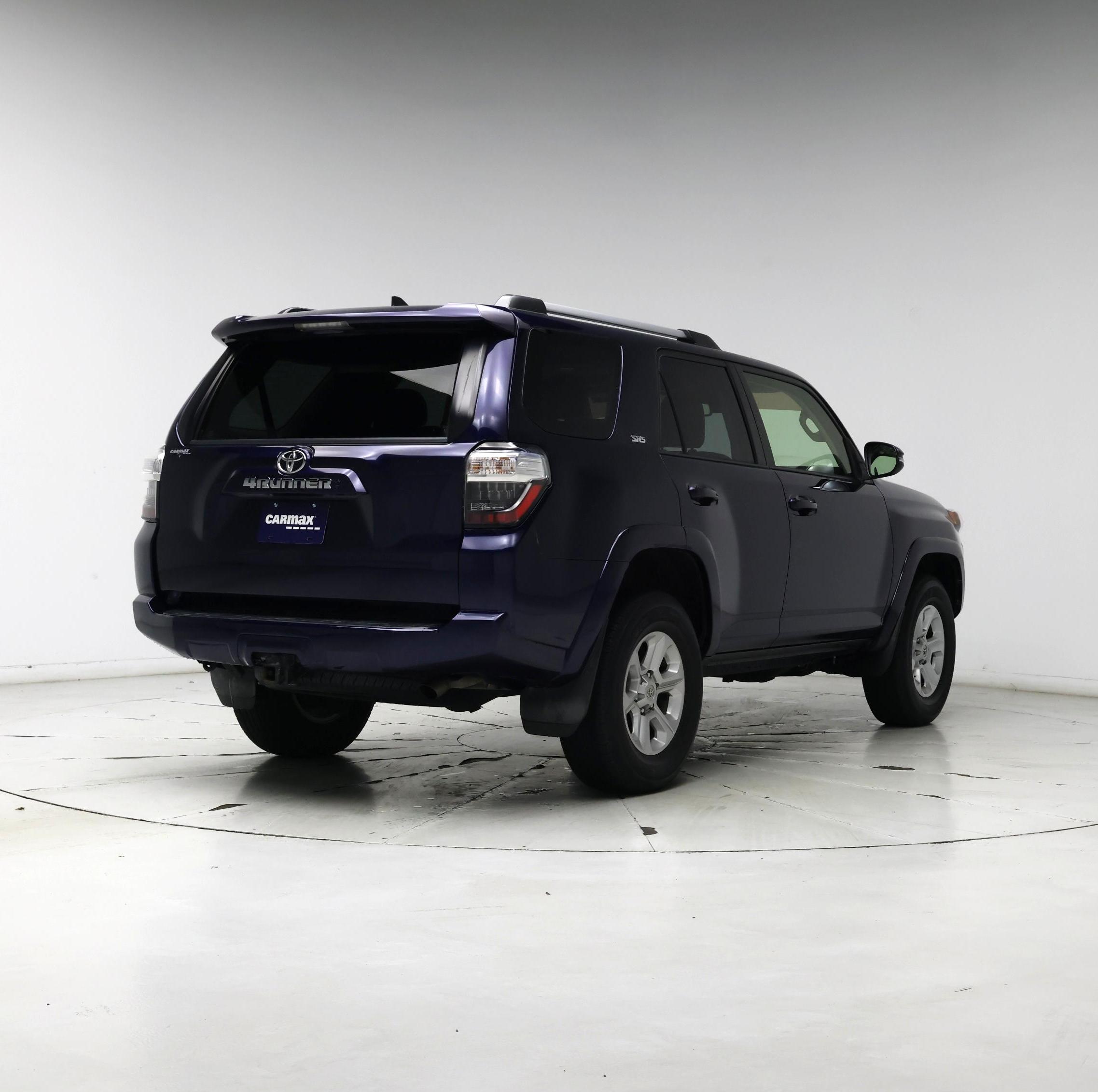 Thumbnail: 2021 Toyota 4Runner - 8