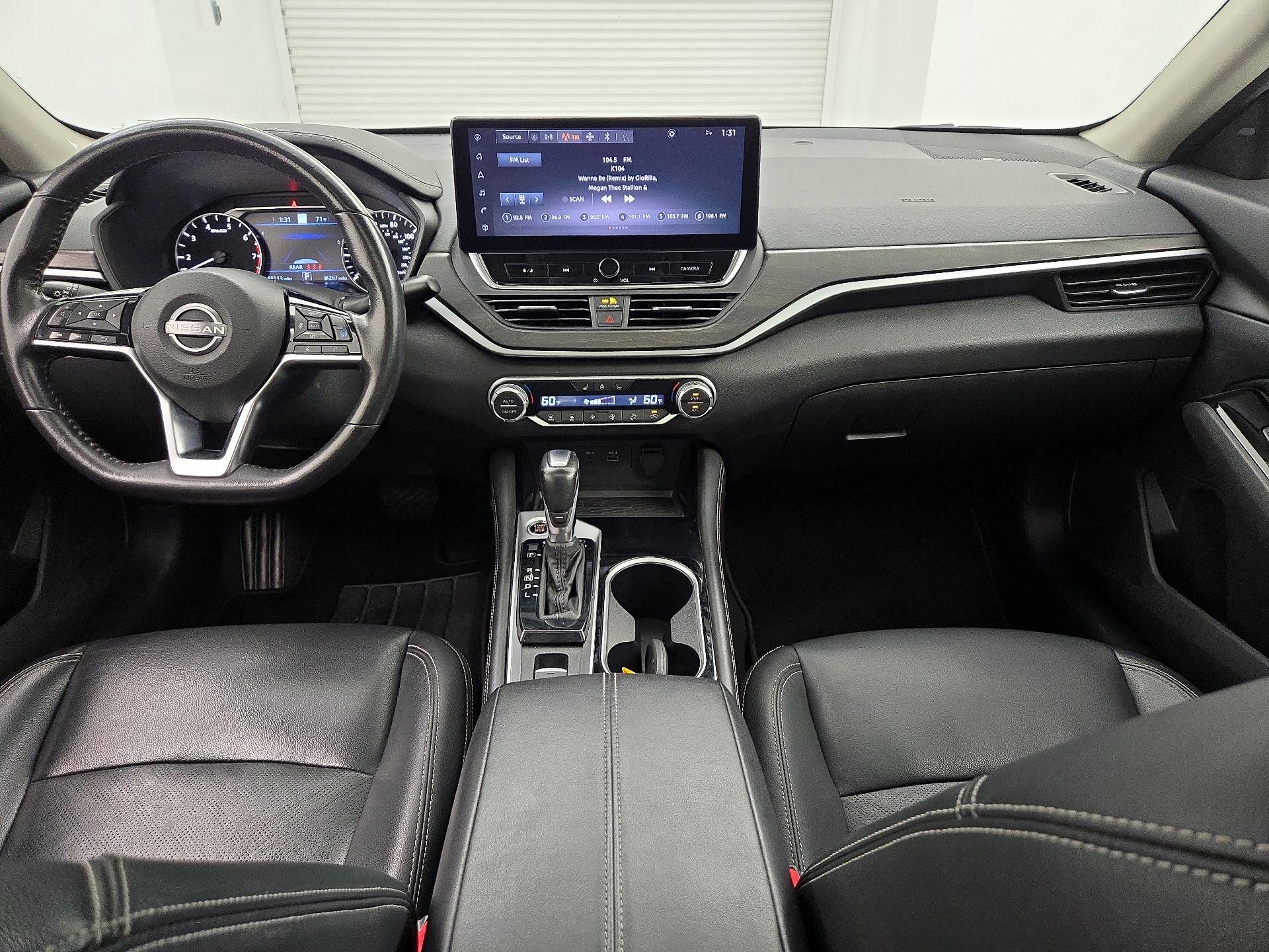 Thumbnail: 2023 Nissan Altima - 9