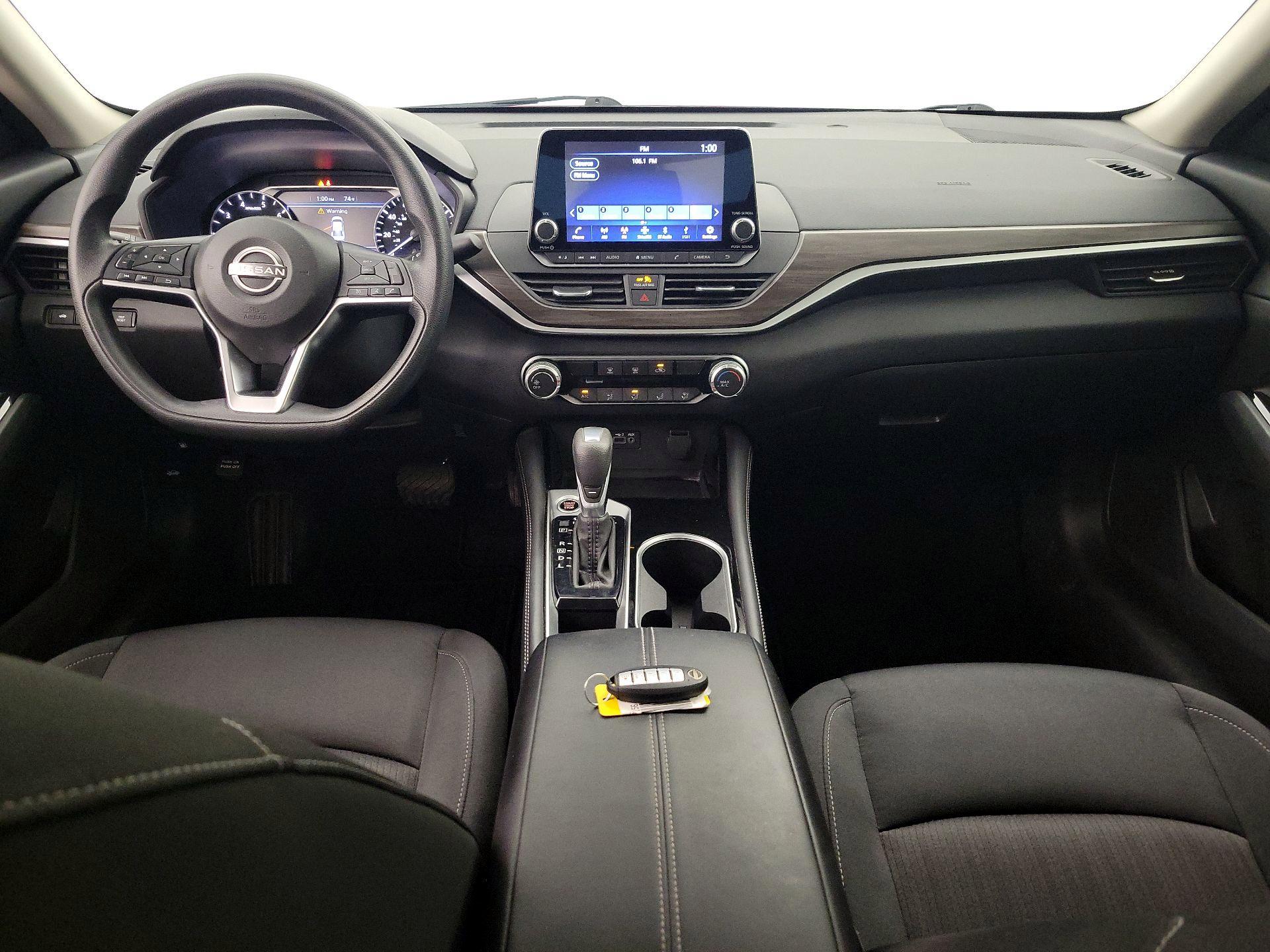 Thumbnail: 2023 Nissan Altima - 9