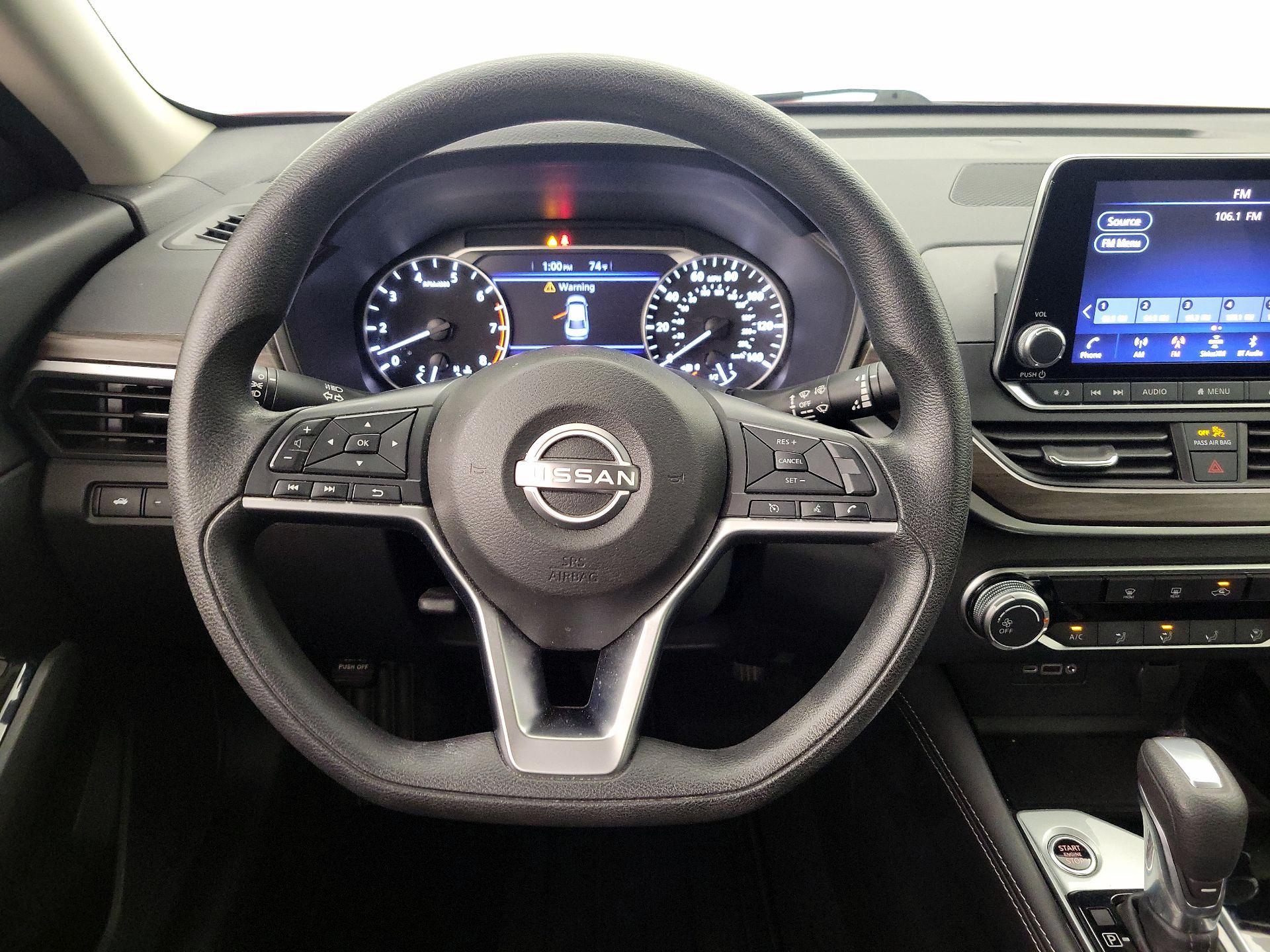 Thumbnail: 2023 Nissan Altima - 10