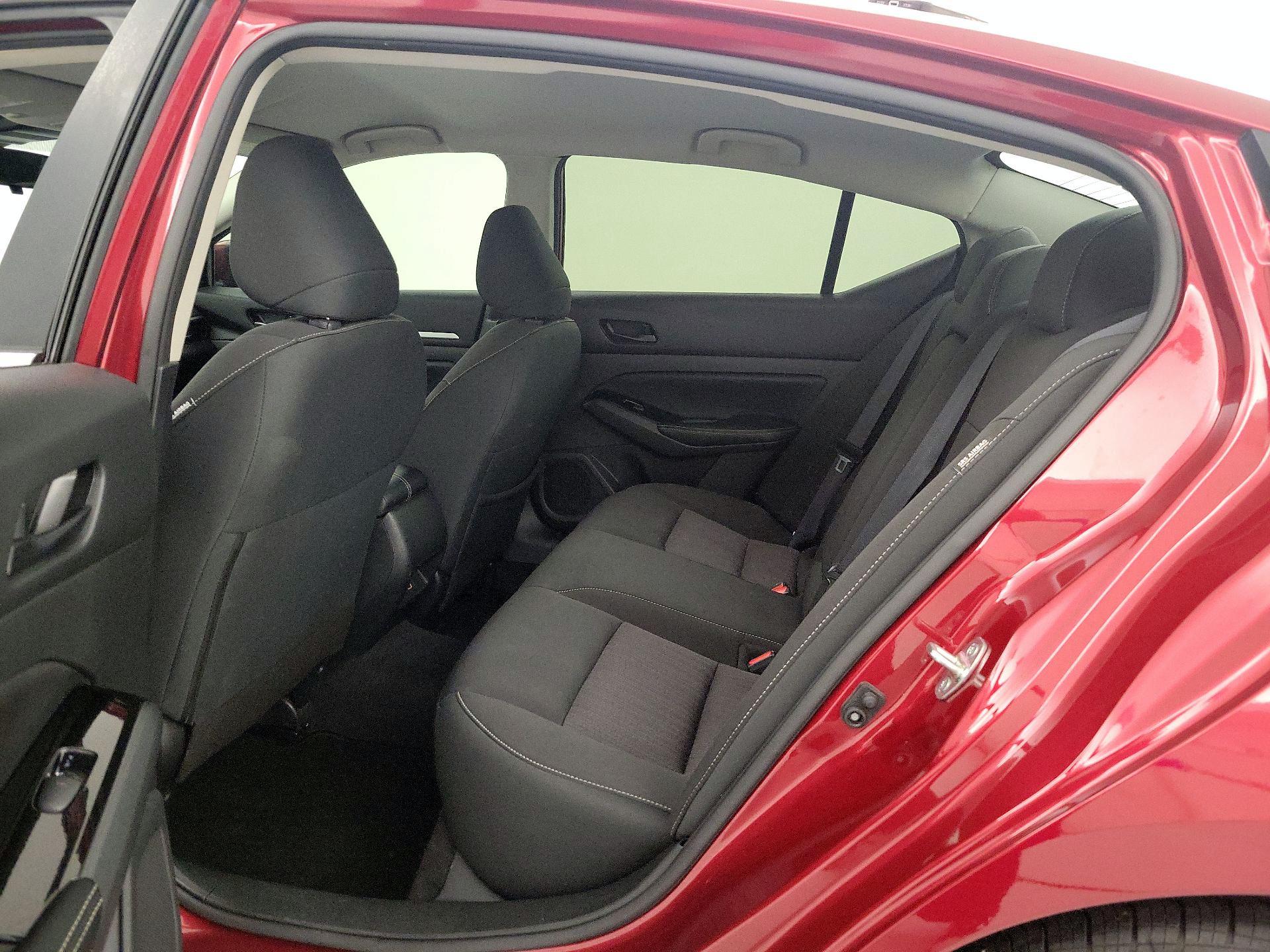 Thumbnail: 2023 Nissan Altima - 18