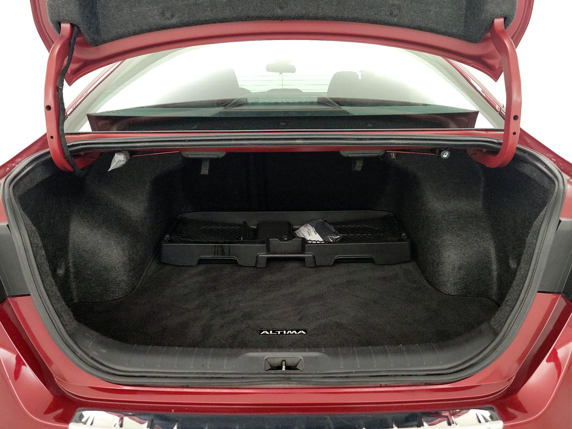 Thumbnail: 2023 Nissan Altima - 19