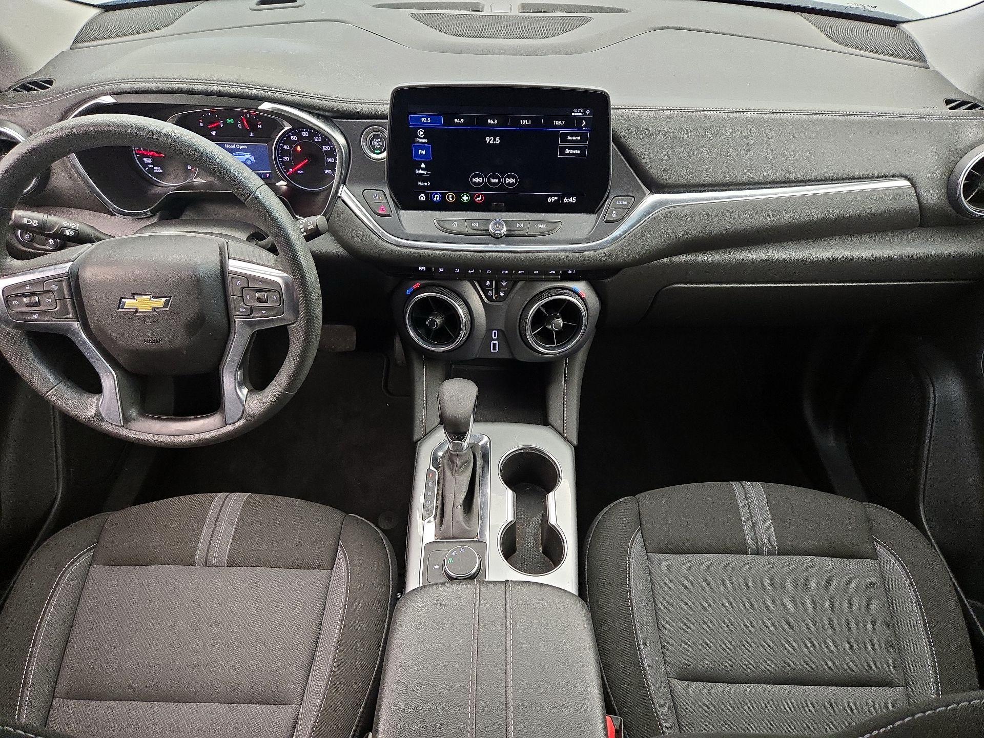 Thumbnail: 2023 Chevrolet Blazer - 9