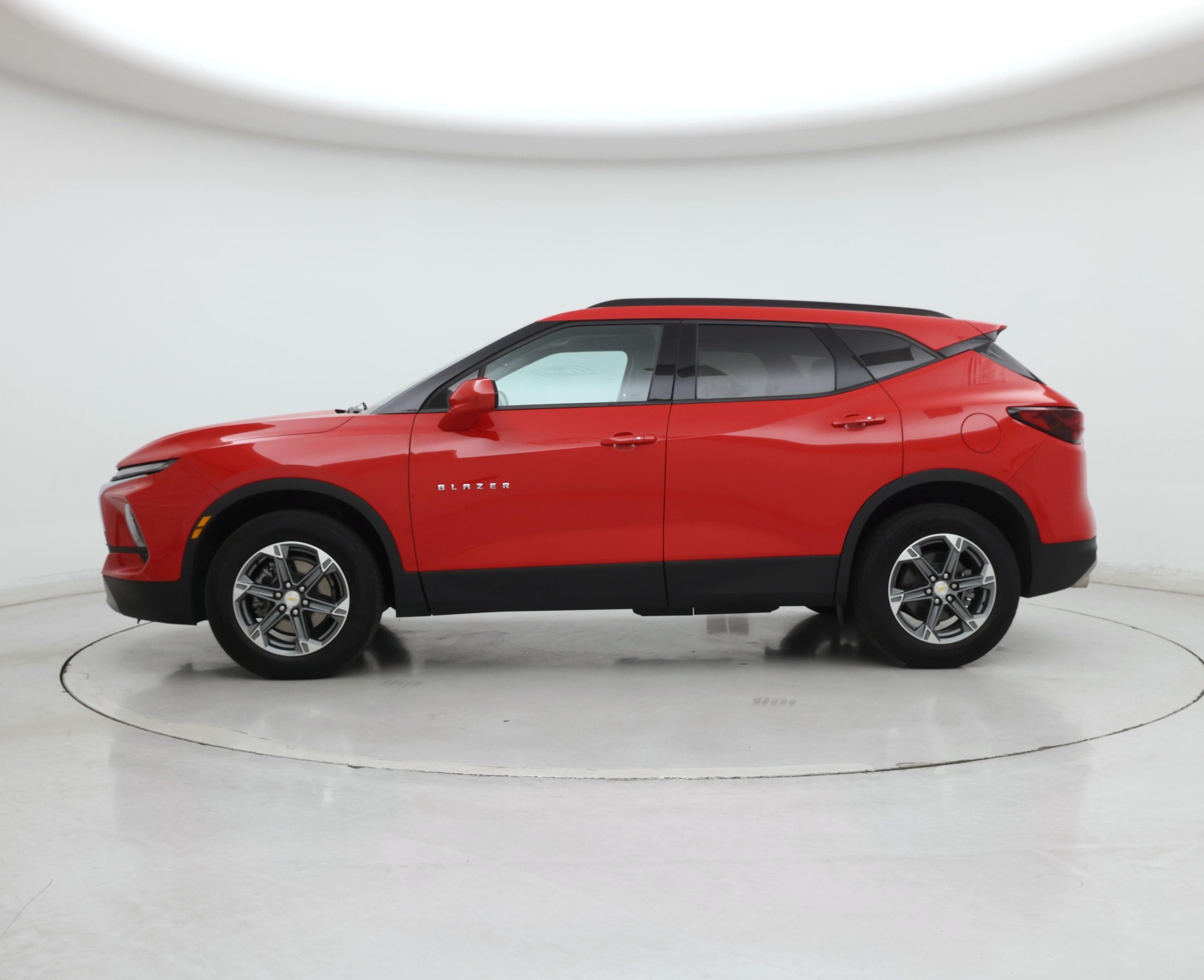 Thumbnail: 2023 Chevrolet Blazer - 3