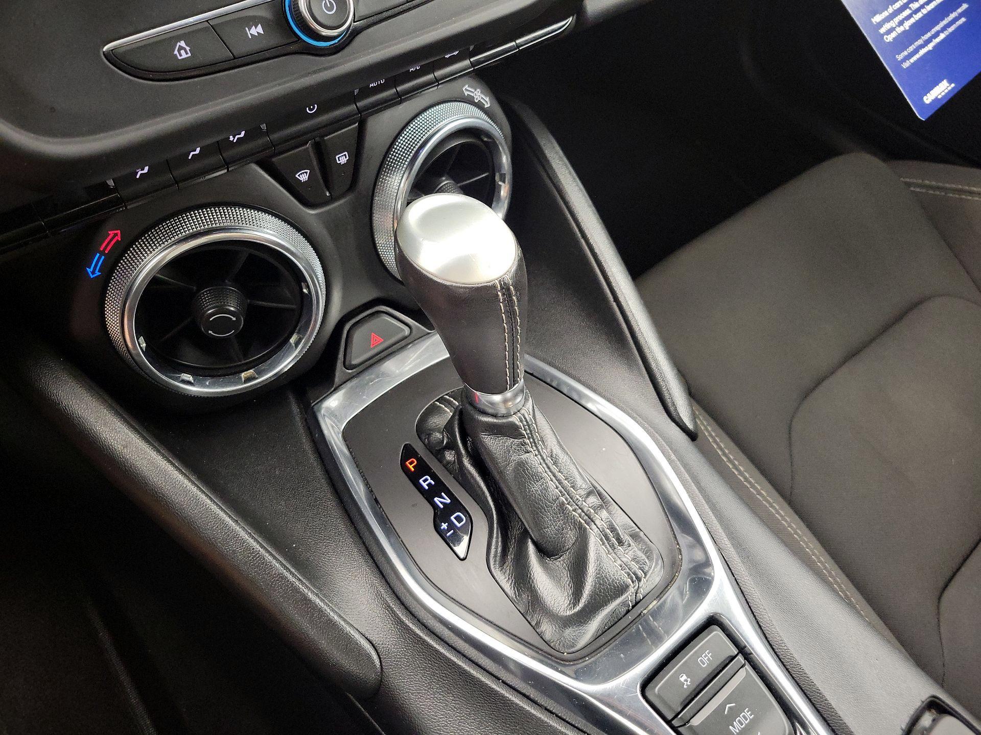 Thumbnail: 2020 Chevrolet Camaro - 16