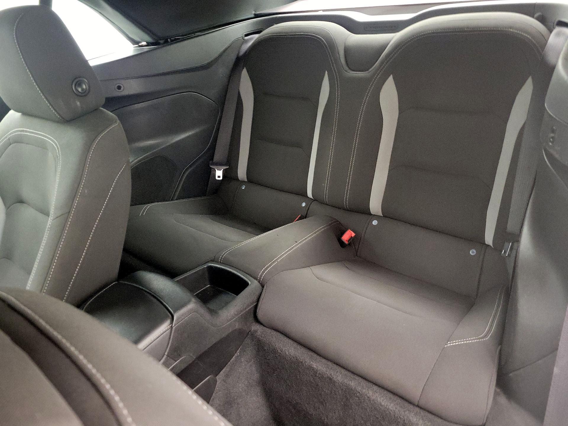 Thumbnail: 2020 Chevrolet Camaro - 18